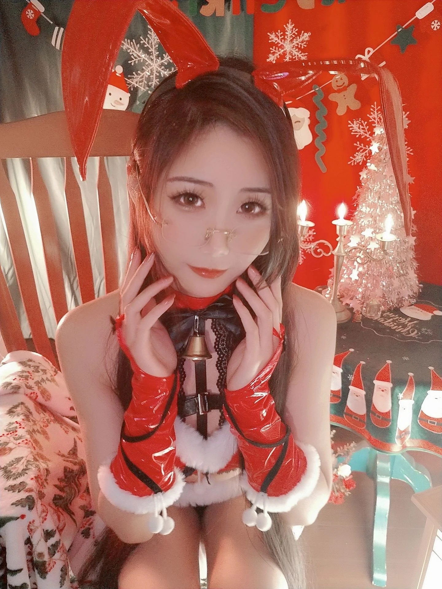 动漫博主曉美媽 – 圣诞自拍 [11P]插图1