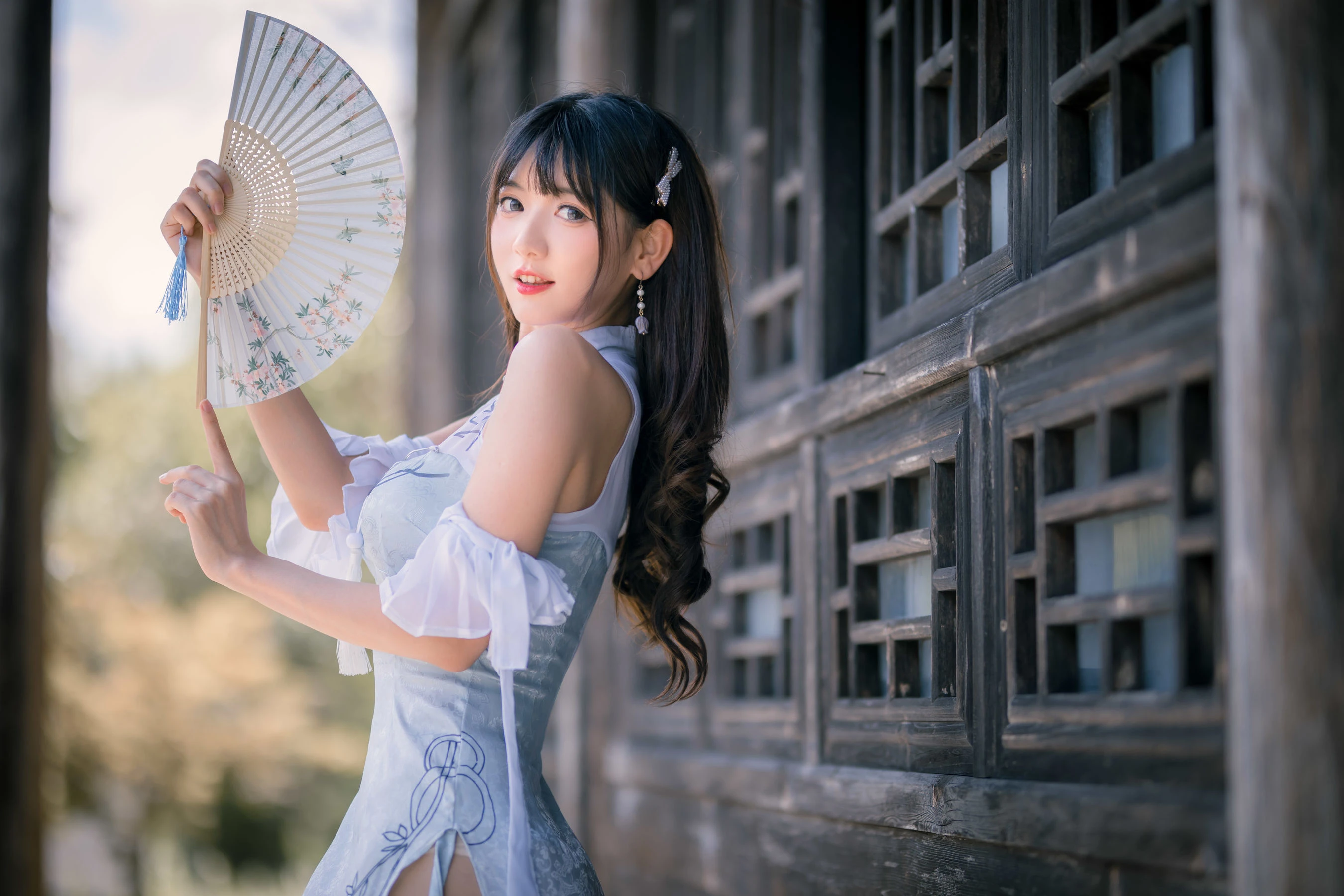 可爱妹子陆卿卿kyokyo – 蓝色旗袍高清在线免费欣赏–微密图社-微密图社