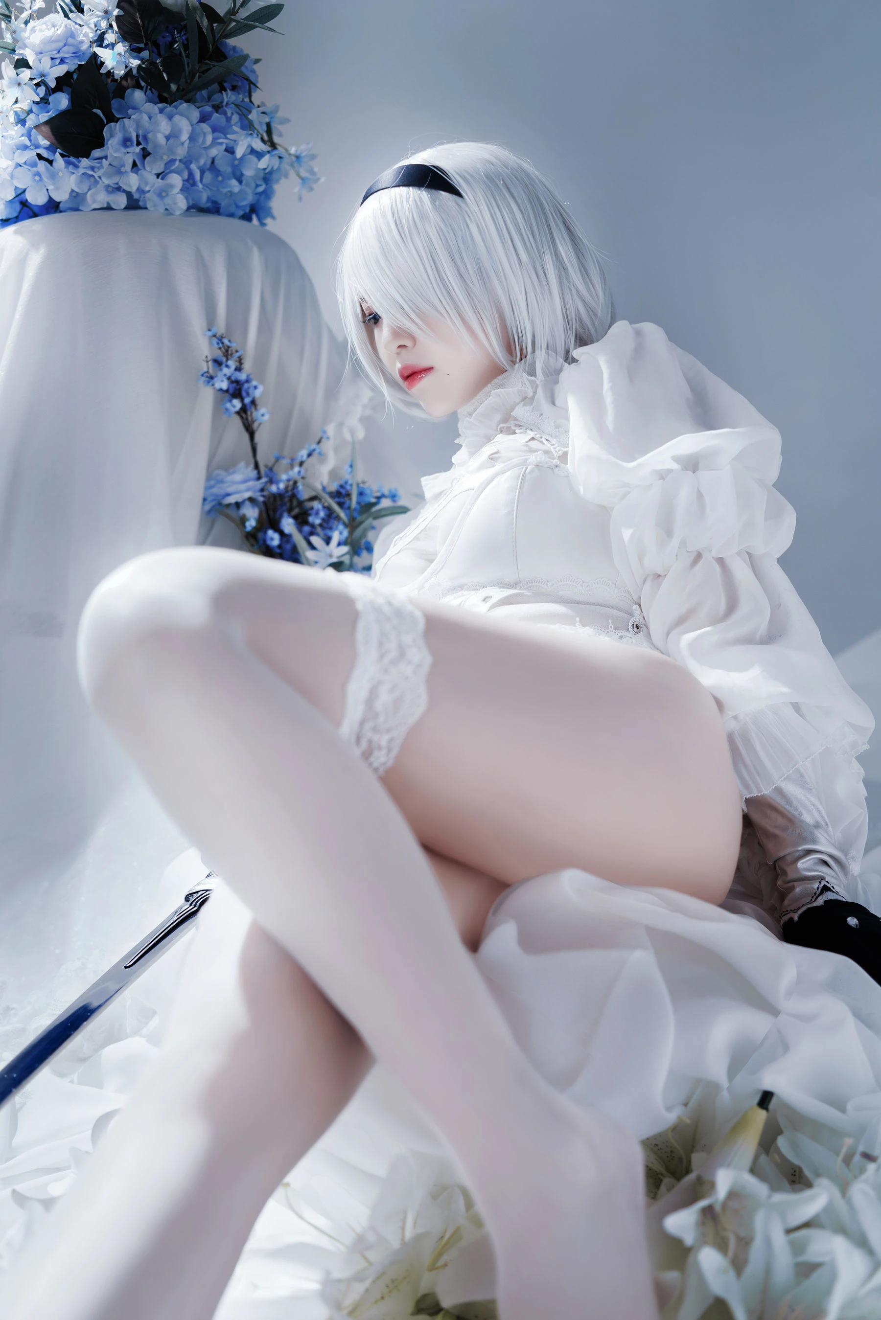 半半子 – Automataヨルハ二号B型 白いドレス插图6