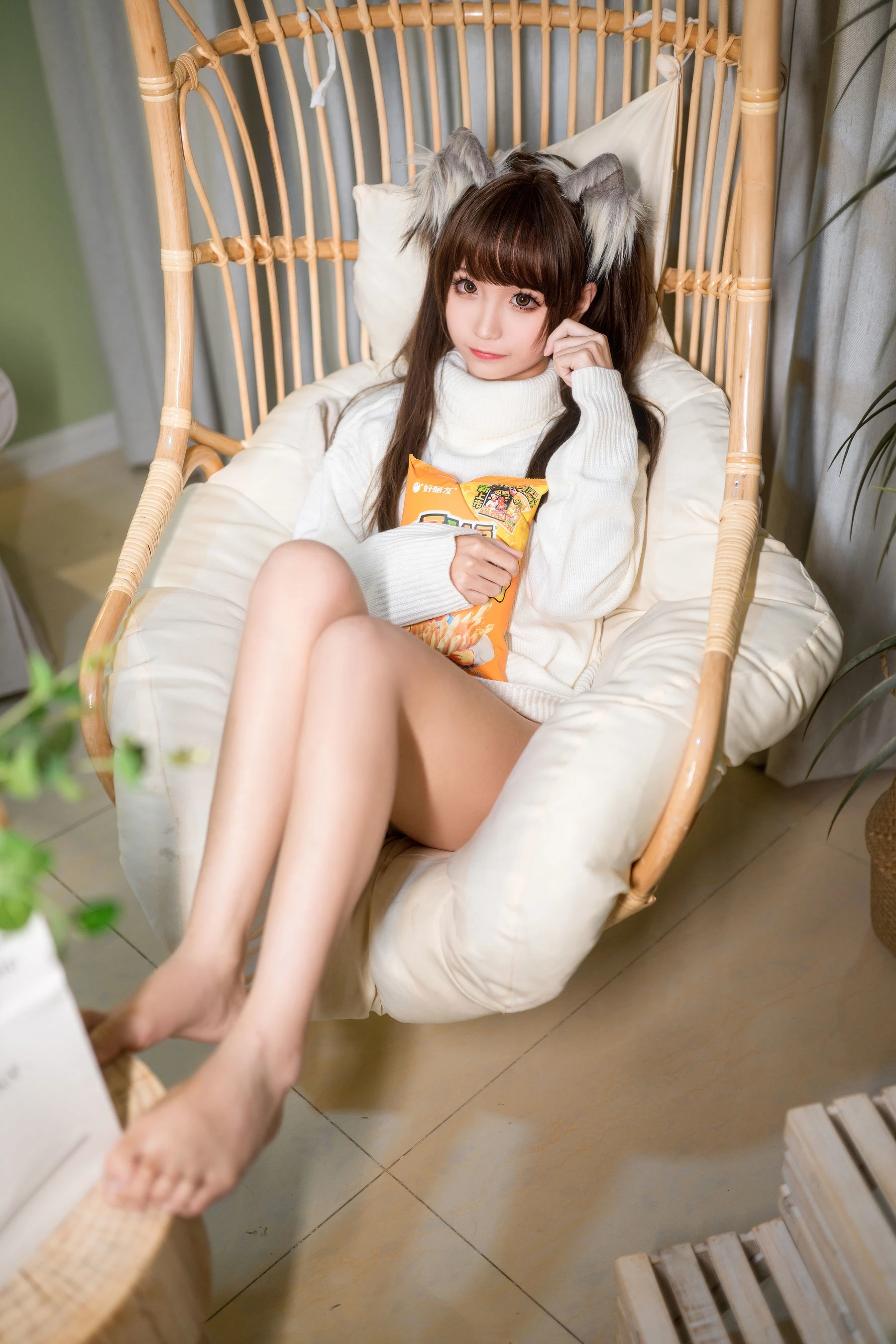 动漫博主蠢沫沫 白毛衣 [45P]插图1