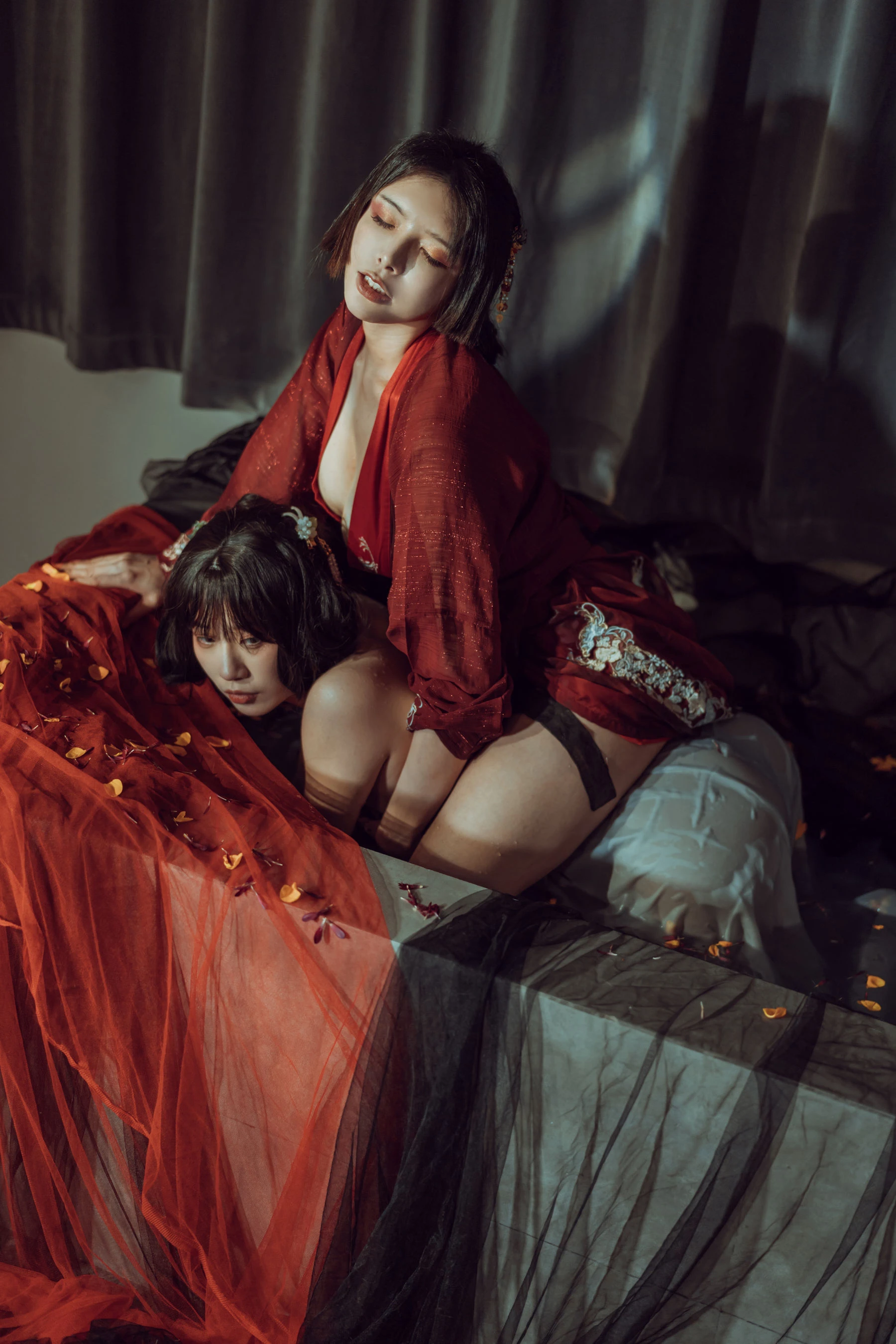 秋和柯基(夏小秋秋秋) – 昏红帐 [52P]高清在线免费欣赏–微密图社-微密图社
