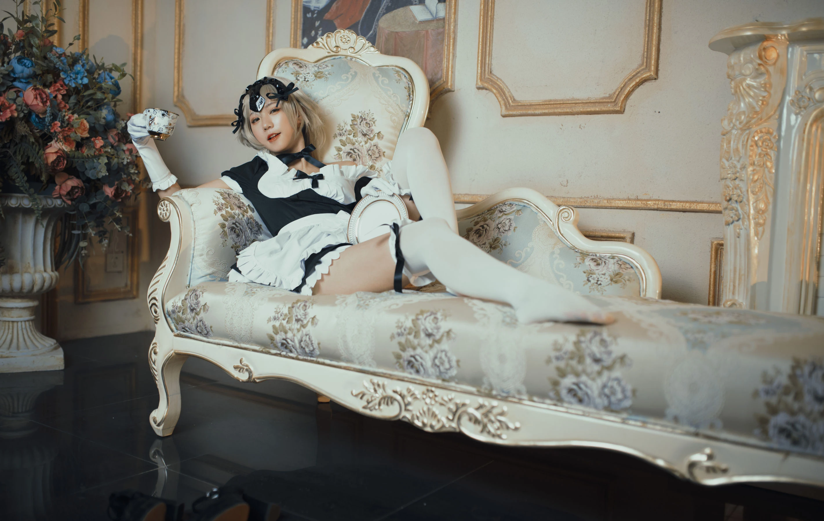 微博萌妹蓝小沂KiKi – 黑贞德女仆插图1