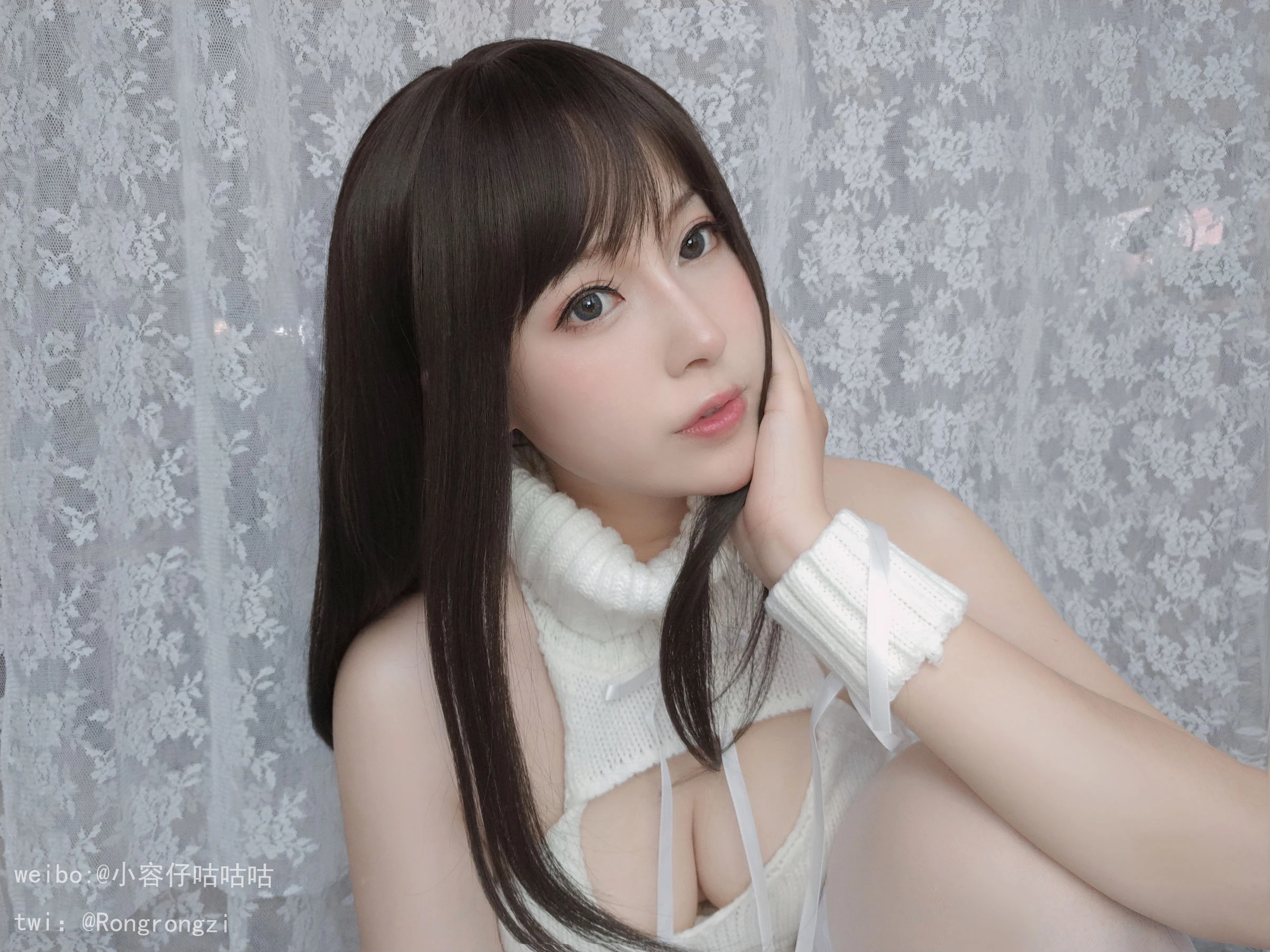 小容仔咕咕咕 – 纯白毛衣插图3
