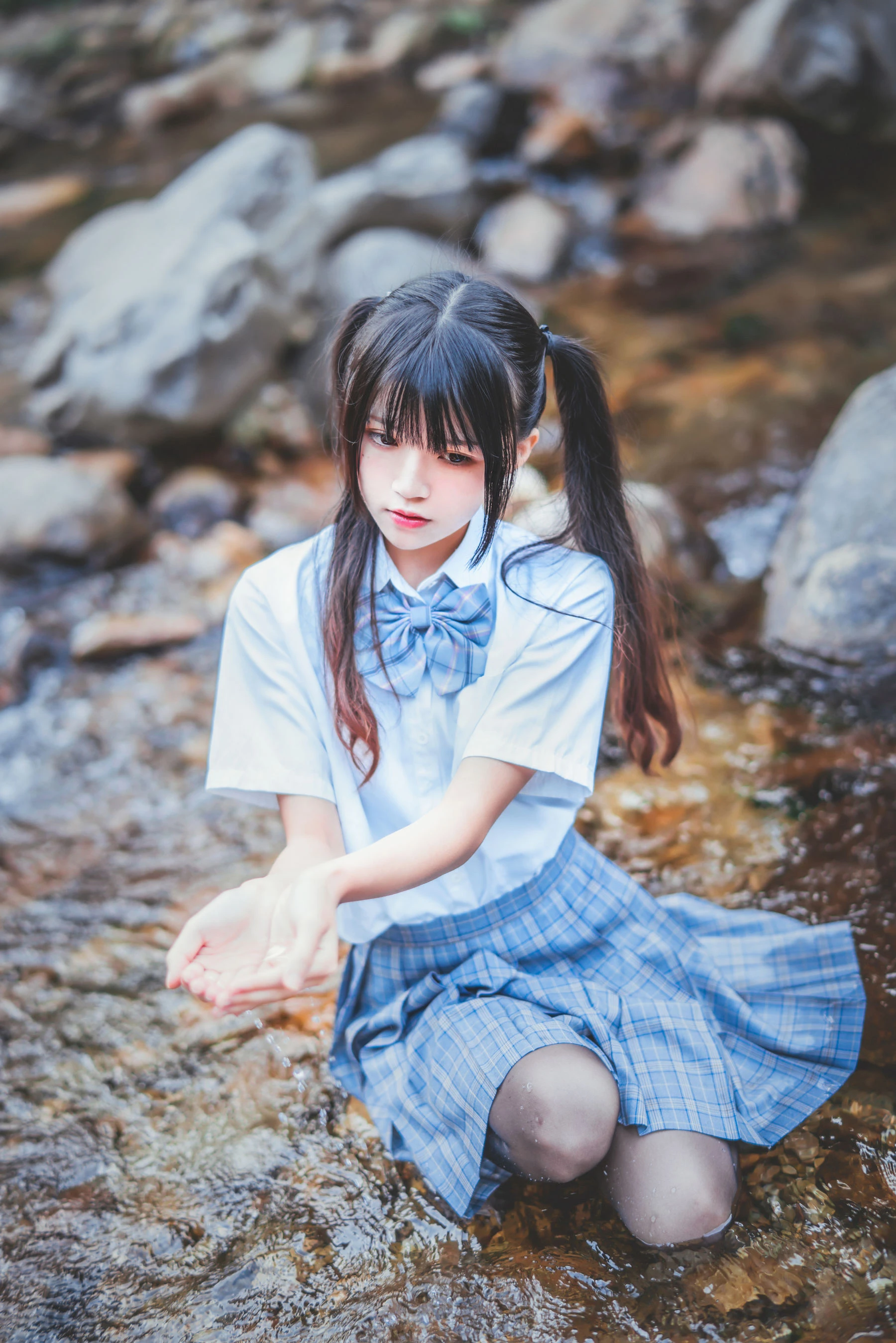 桜桃喵《校服少女COSPLAY湿身系列》插图6