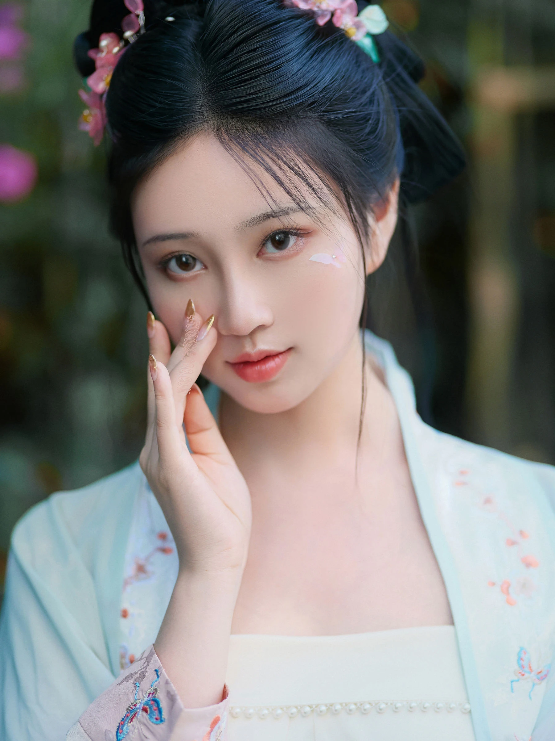 Nnian – 花间集插图8