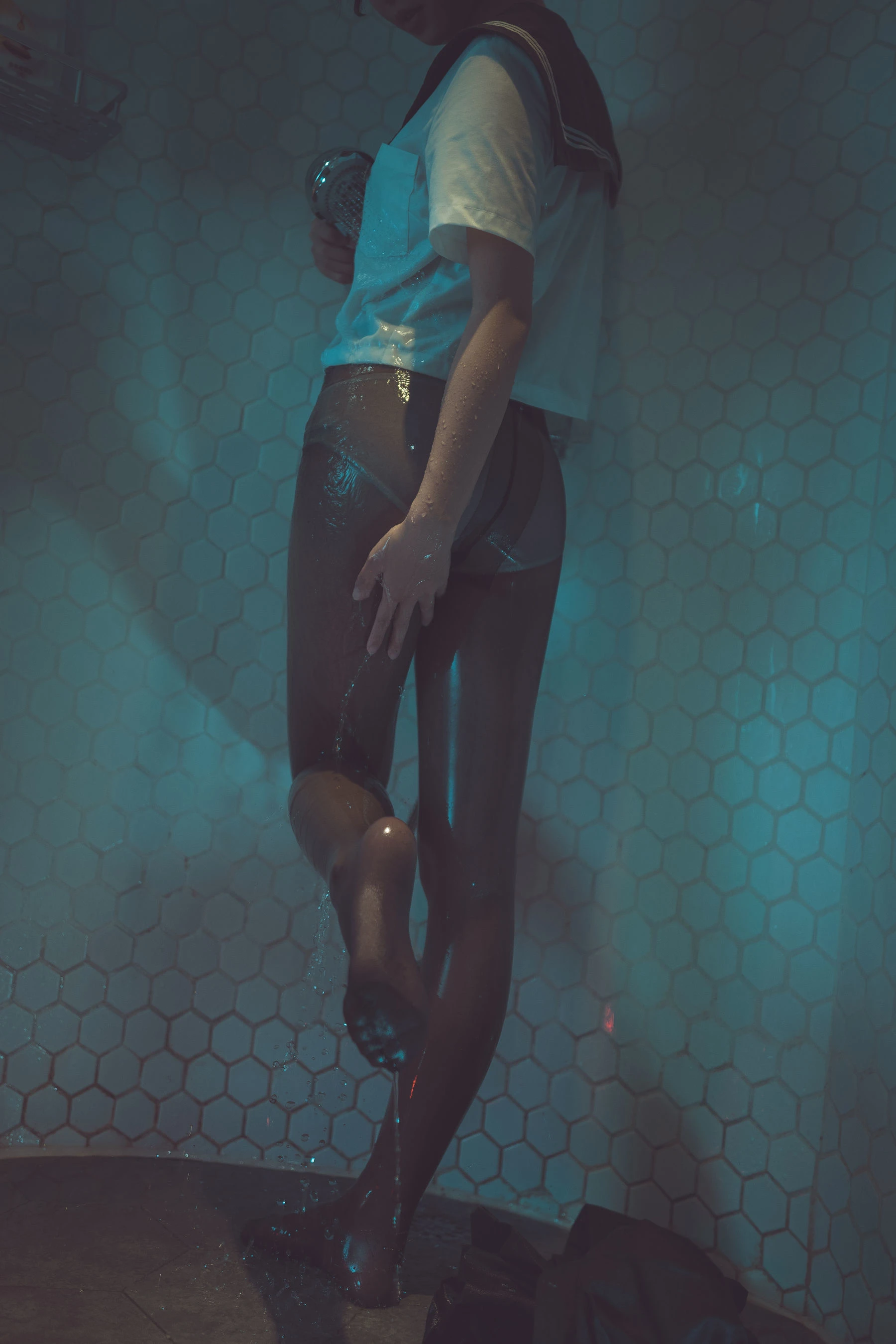 面饼仙儿 – 脑内少女 浴缸黑丝插图6