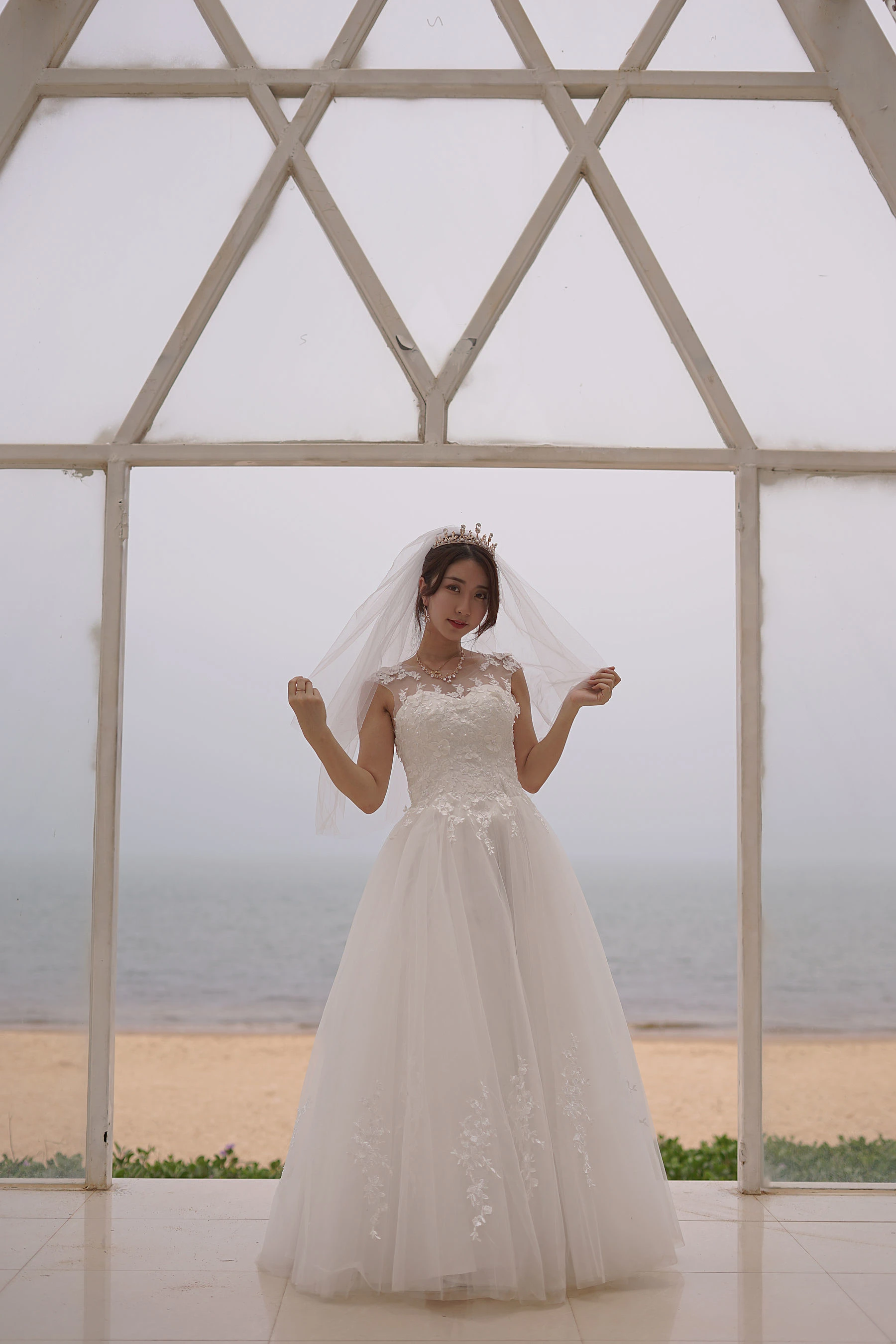 人气Coser黑川 – 海岛之旅 婚纱插图7