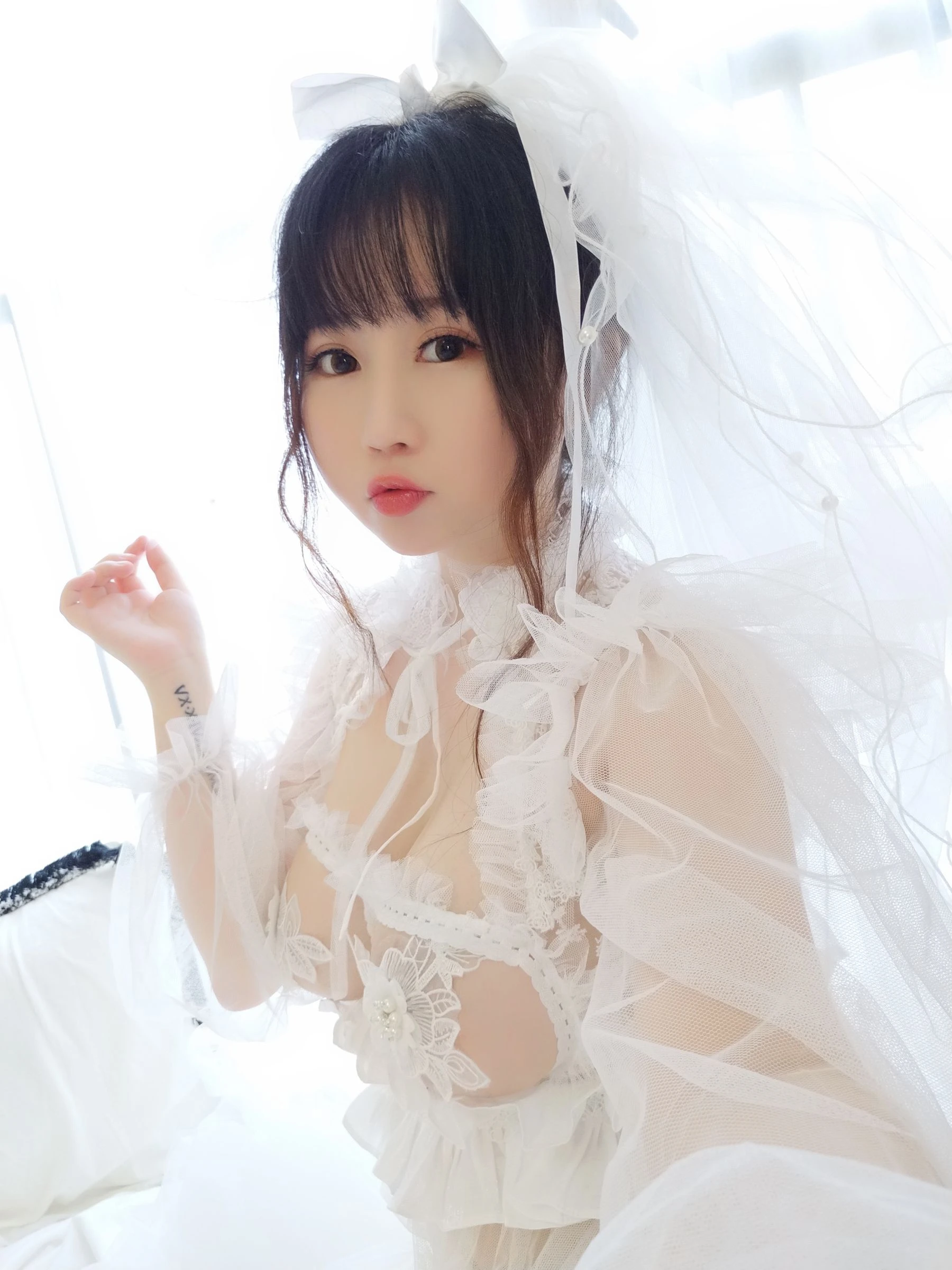 蜜桃少女是依酱呀 – 花嫁插图8