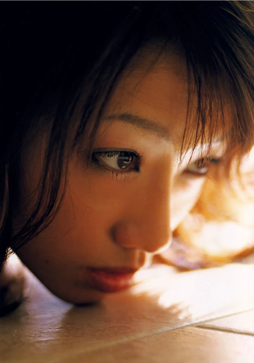 真锅薰 眞鍋かをり-《kawori》 写真集插图7