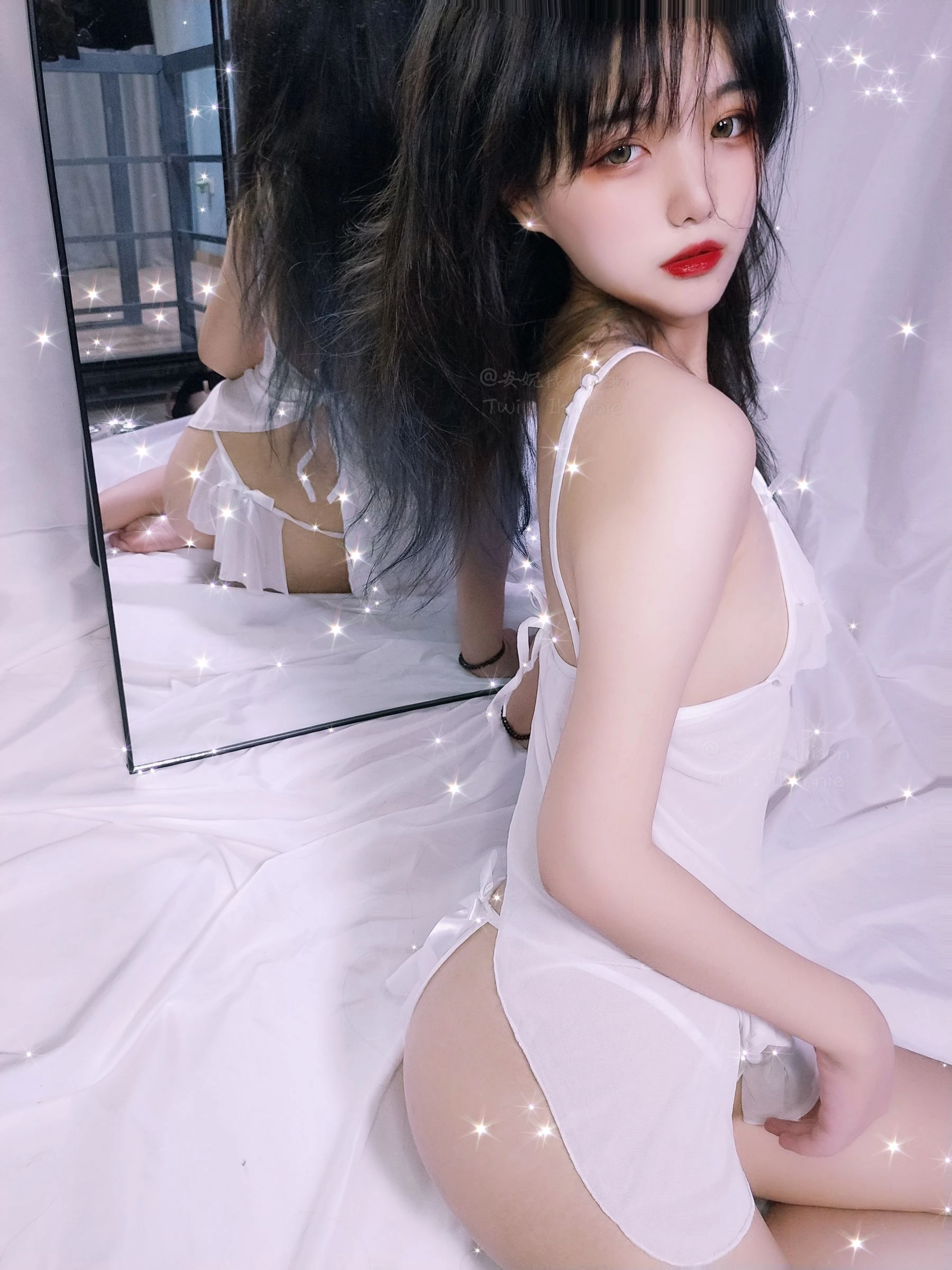 安妮 – 白色睡衣插图7