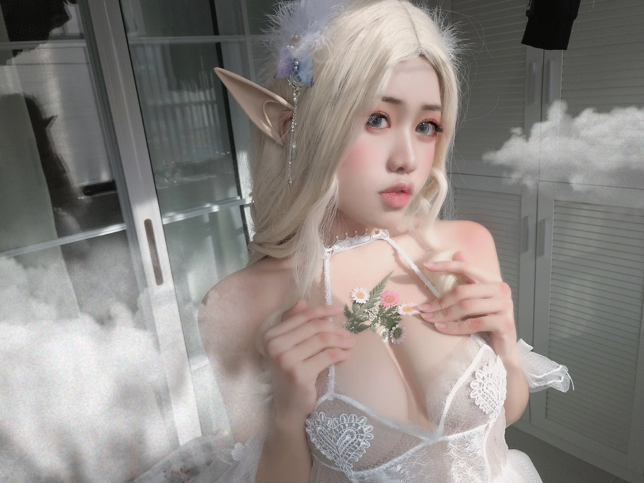 一笑芳香沁写真 少女与花插图7