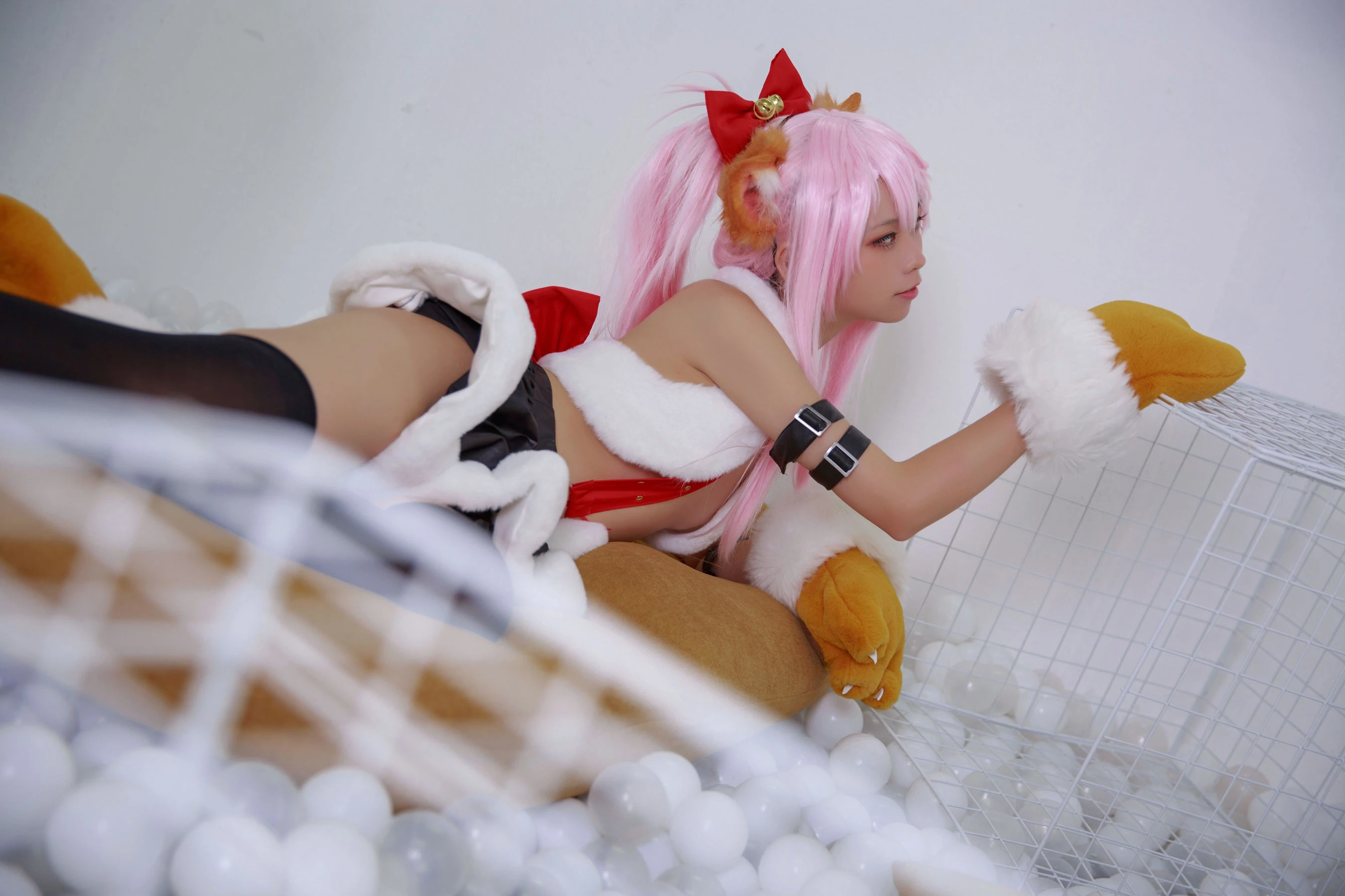 动漫博主G44不会受伤 – 小黑猫娘插图2