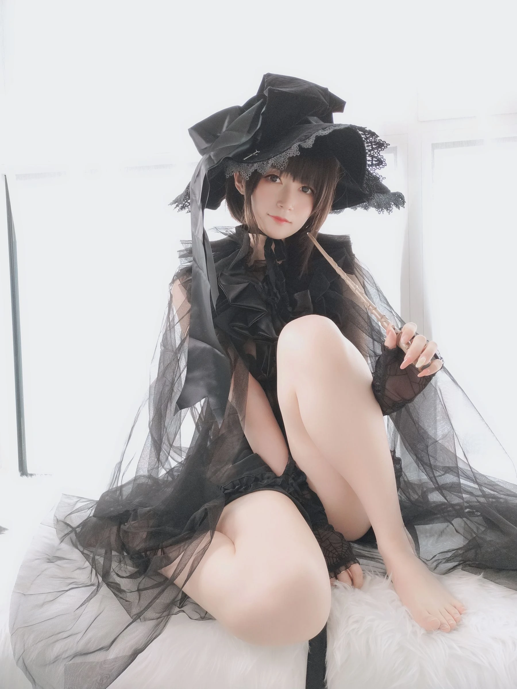 Coser小姐姐白银 – 见习魔女插图2