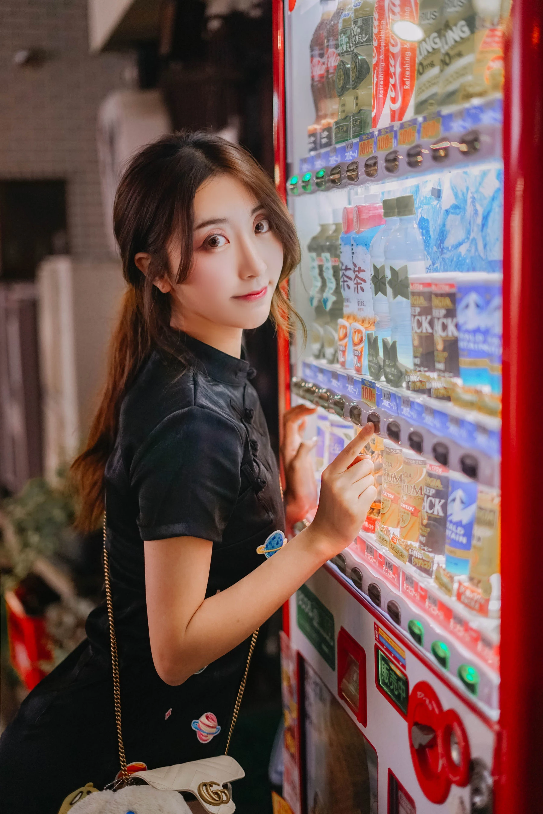 人气Coser黑川 旗袍插图7