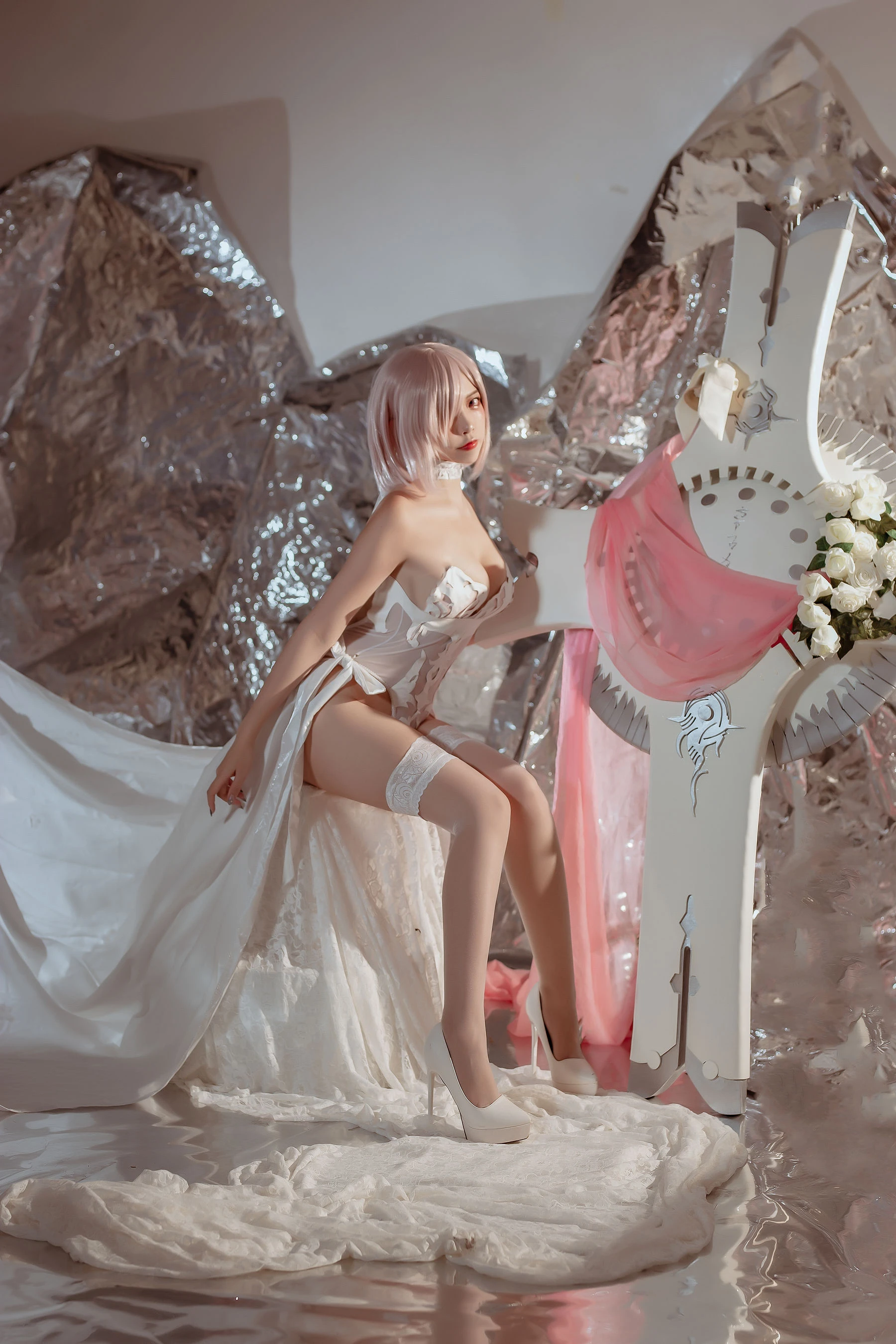 人气Coser二佐Nisa – fate玛修婚纱插图2
