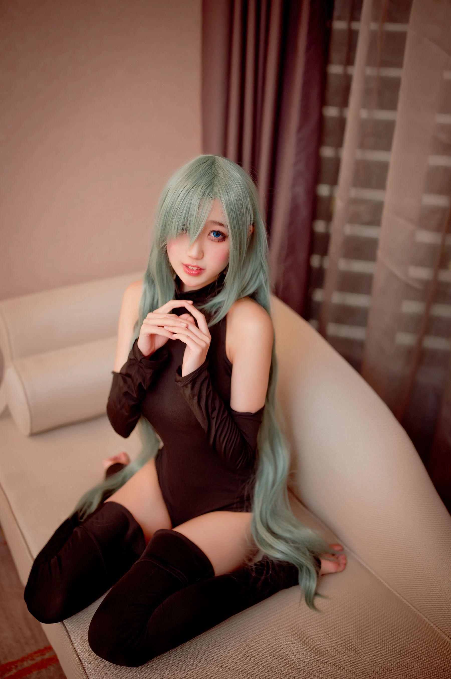 周叽是可爱兔兔 – 伊丽莎白连体衣 [15P]插图5