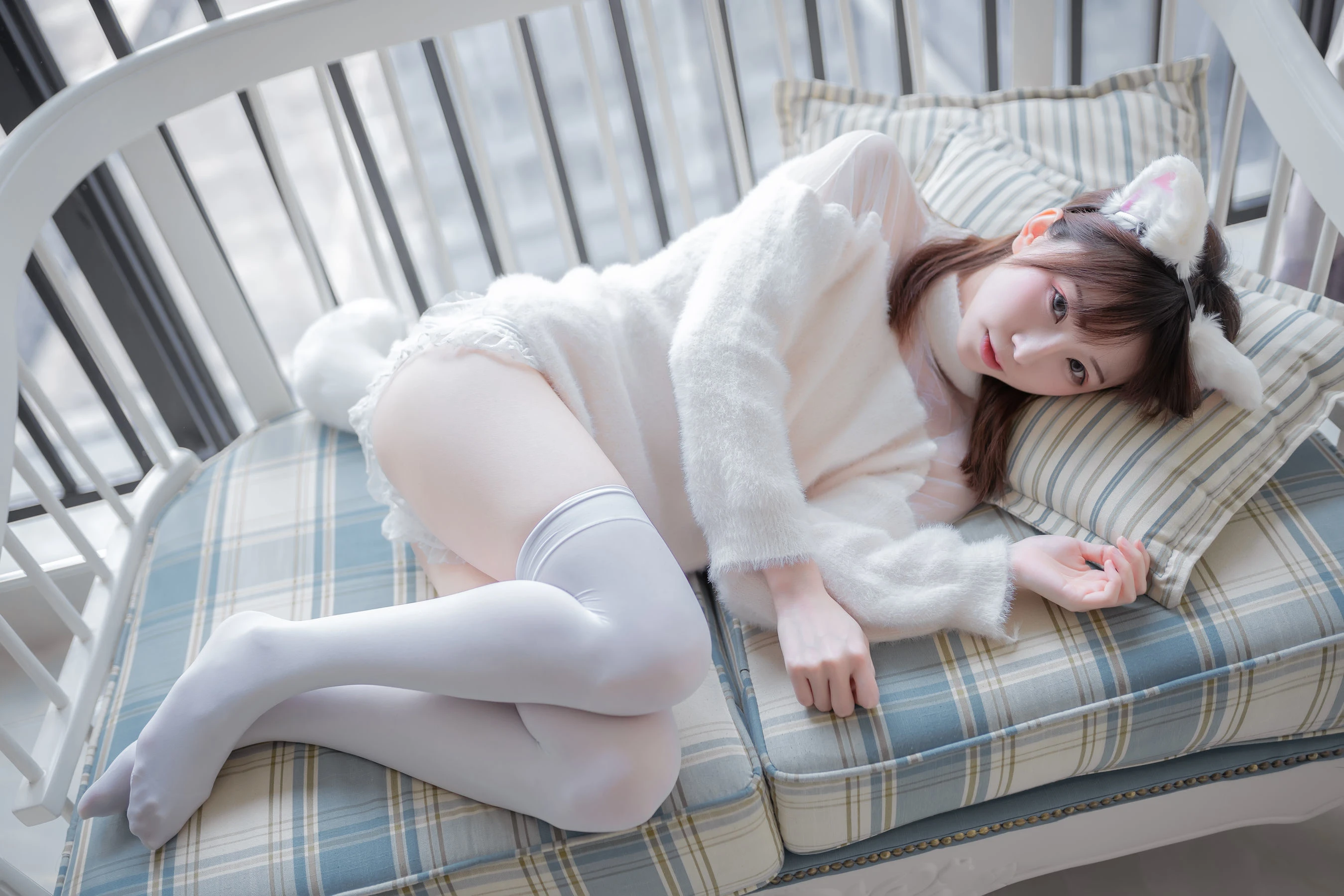 动漫博主Kitaro_绮太郎 – 白喵女友 [41P]插图2