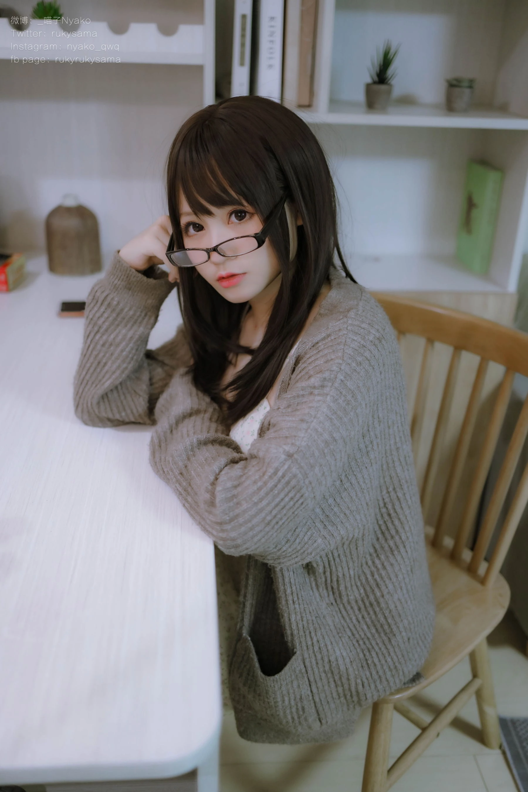 萌妹子Nyako喵子 – 妄想彼女との同棲生活 之 便服系列高清在线免费欣赏–微密图社-微密图社