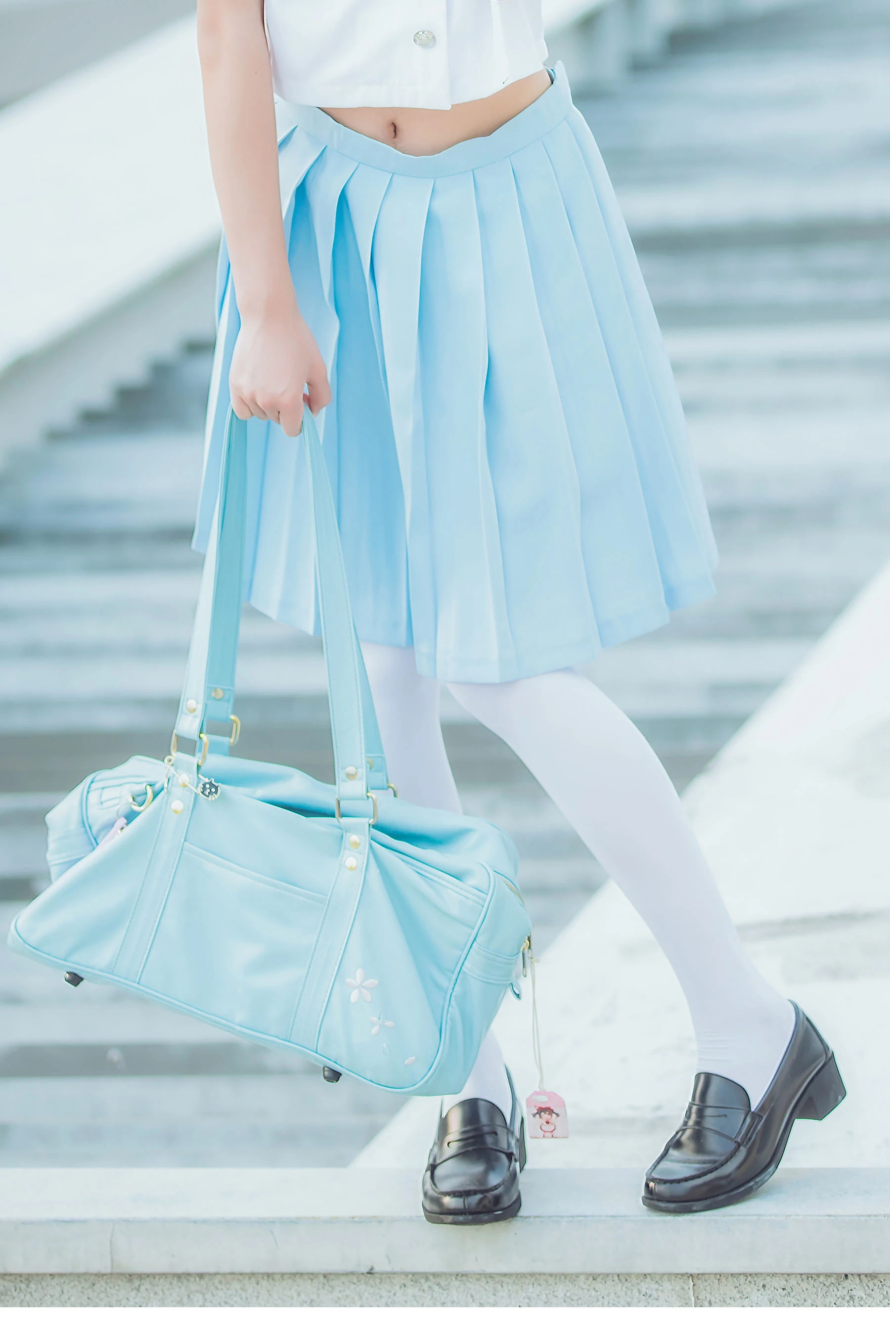桜桃喵 – 少女之微风轻轻起插图1