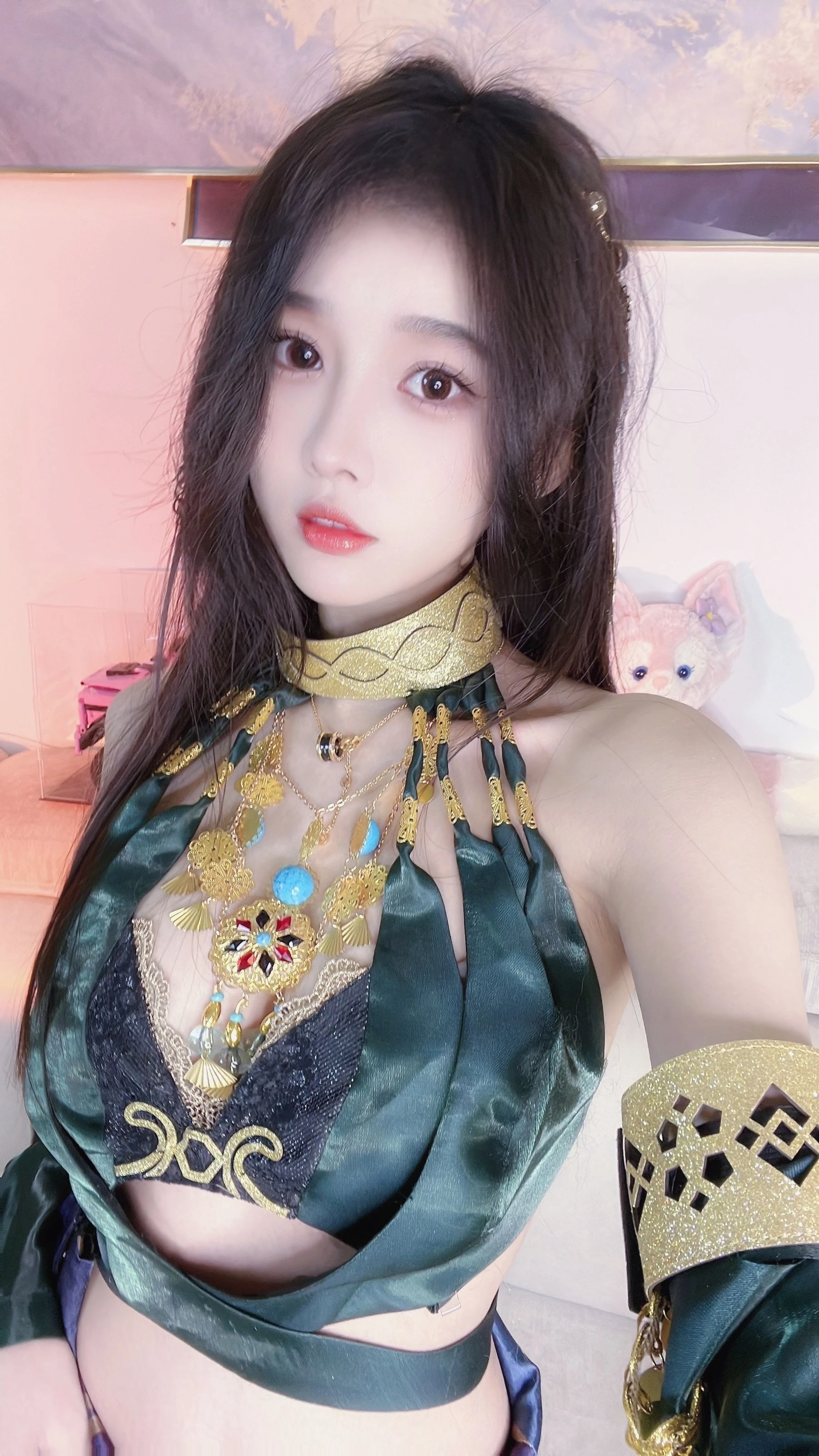 虎牙小小奶瓶儿 – 迦南 [17P]高清在线免费欣赏–微密图社-微密图社