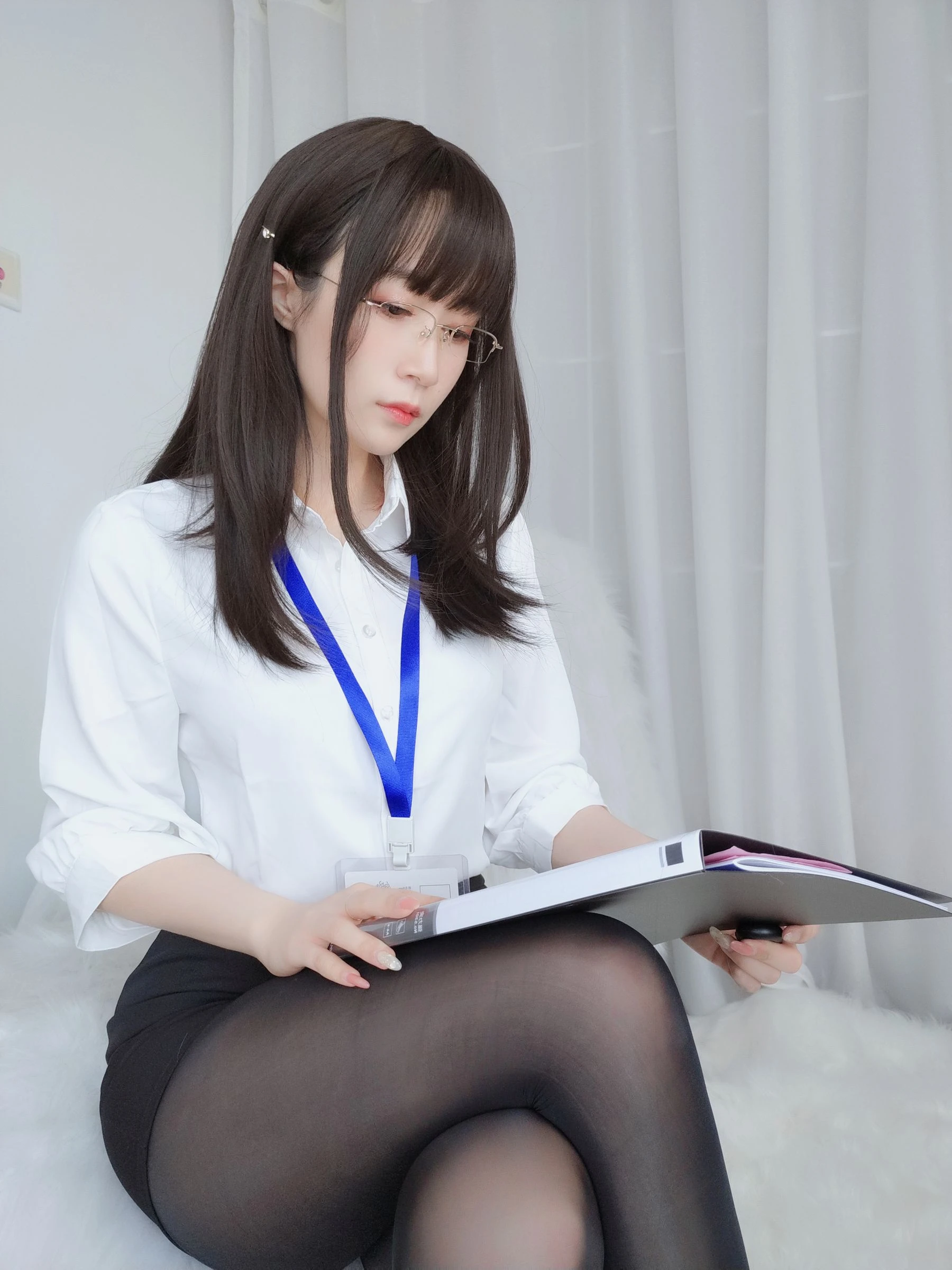 Coser小姐姐白银 – 制服高清在线免费欣赏–微密图社-微密图社