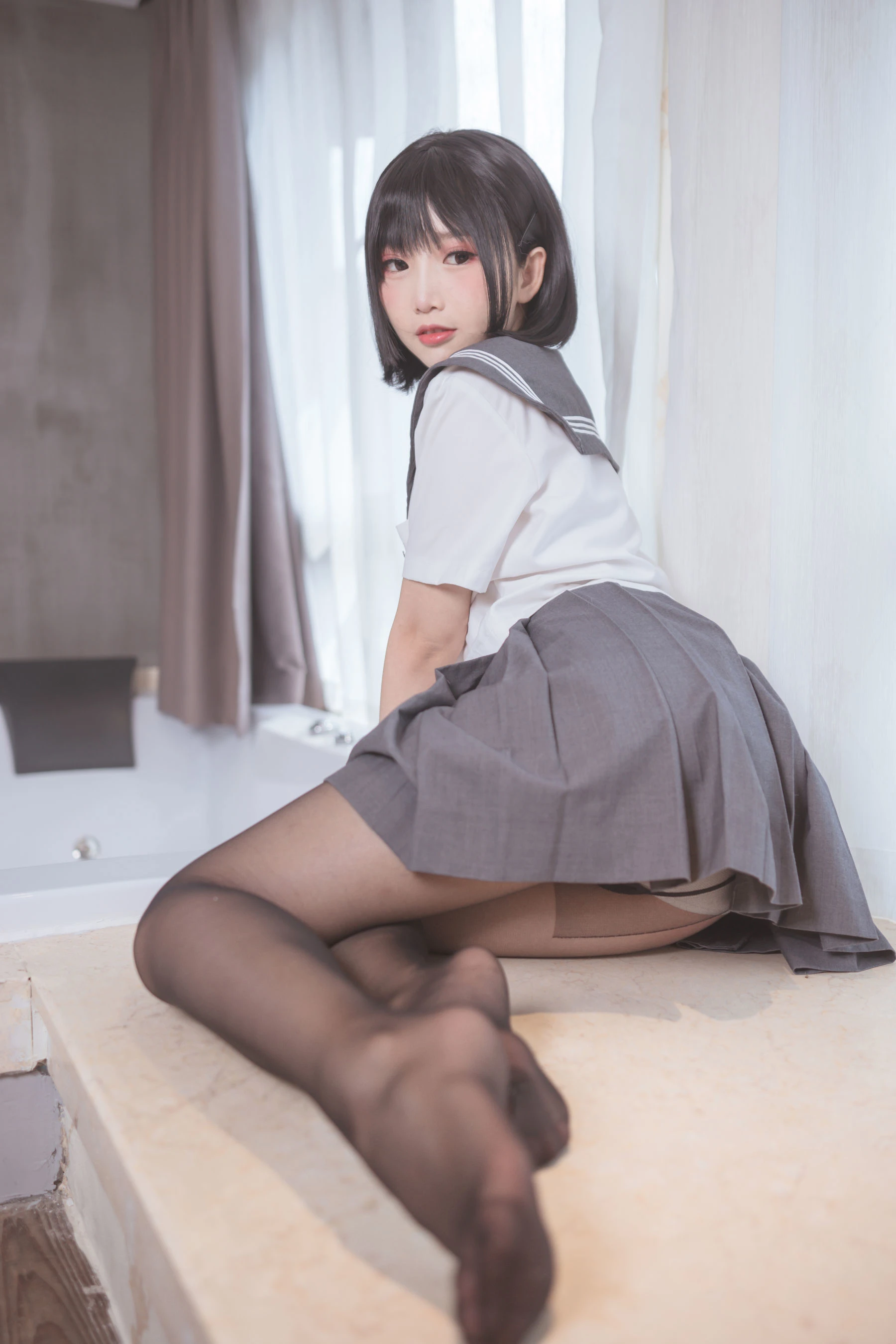 面饼仙儿 – 脑内少女 黑丝JK插图3