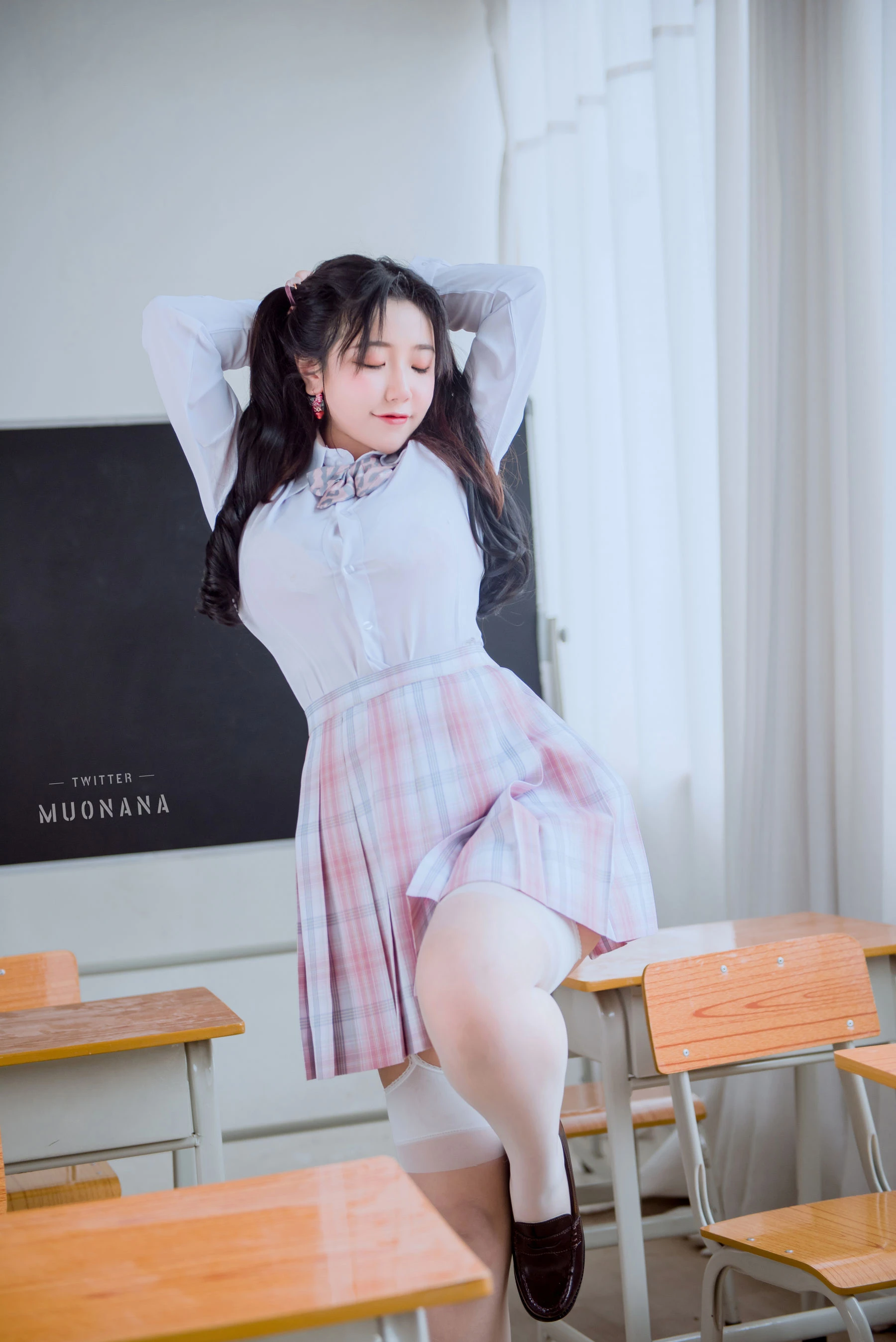 动漫博主穆零Mu0 – 老师学生插图3