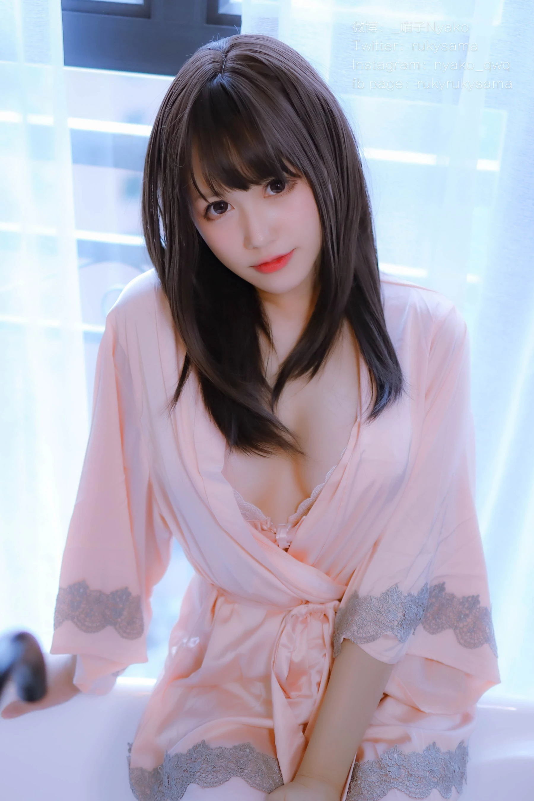 萌妹子Nyako喵子 – 妄想彼女との同棲生活 之 粉嫩丝绸睡衣 [79P]高清在线免费欣赏–微密图社-微密图社