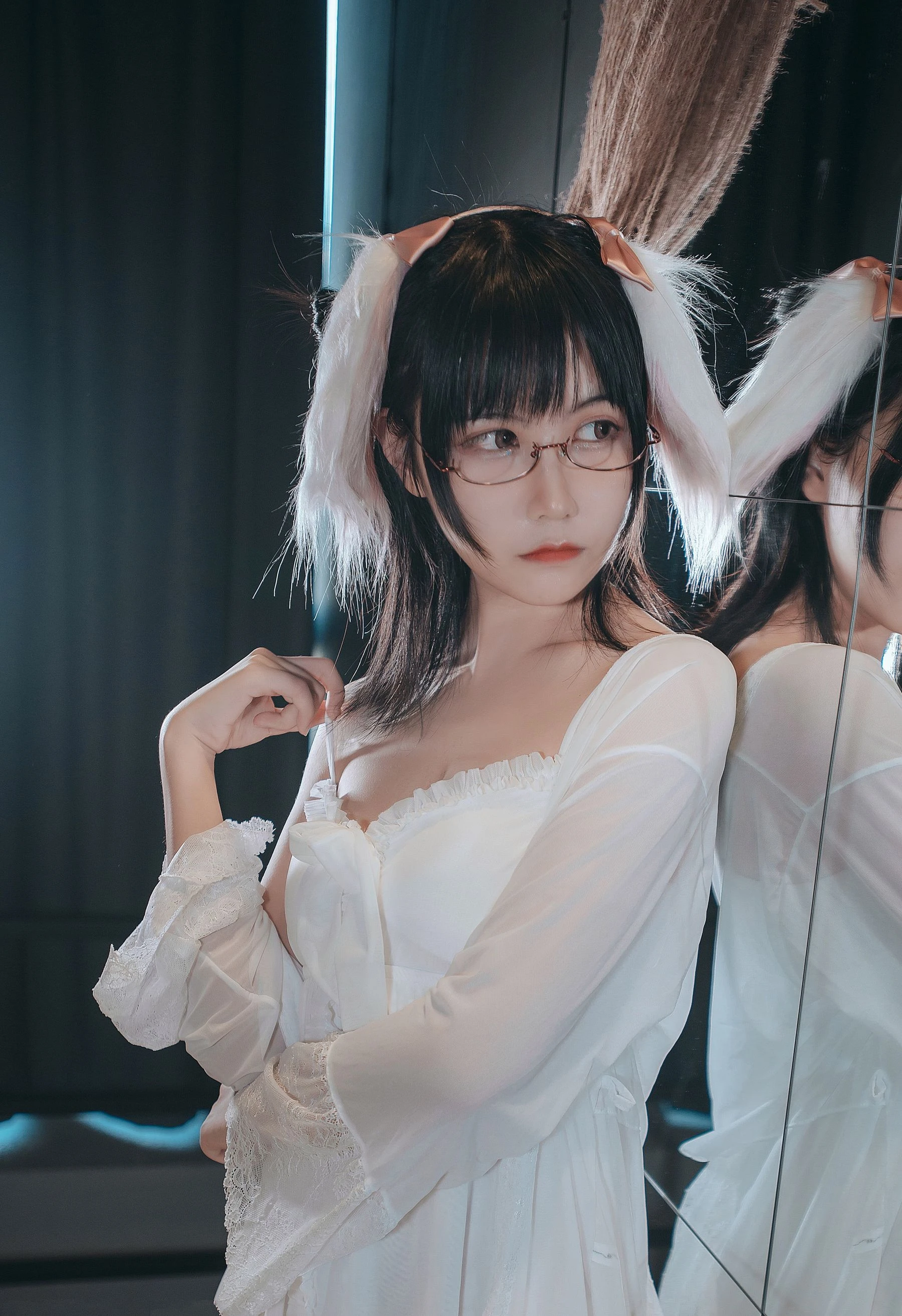 COSER美女逐月su 睡衣兔子 [28P]插图6