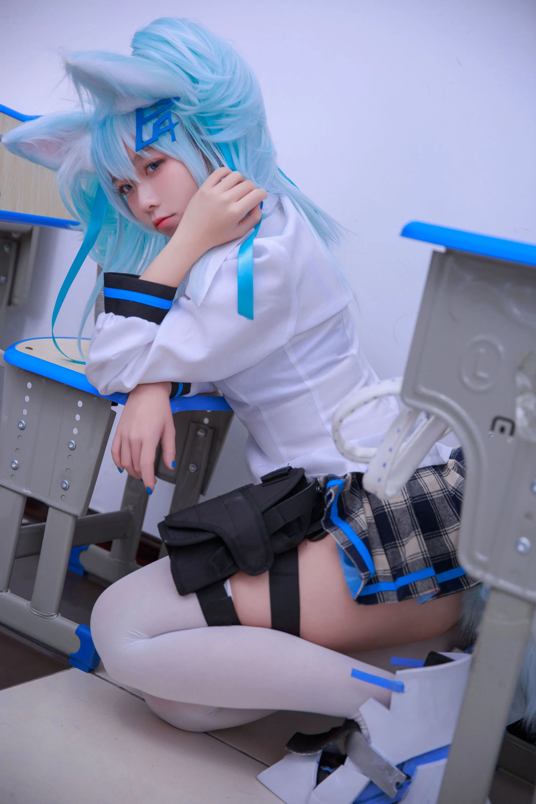 动漫博主G44不会受伤 – 少女前线 PA15校服插图3