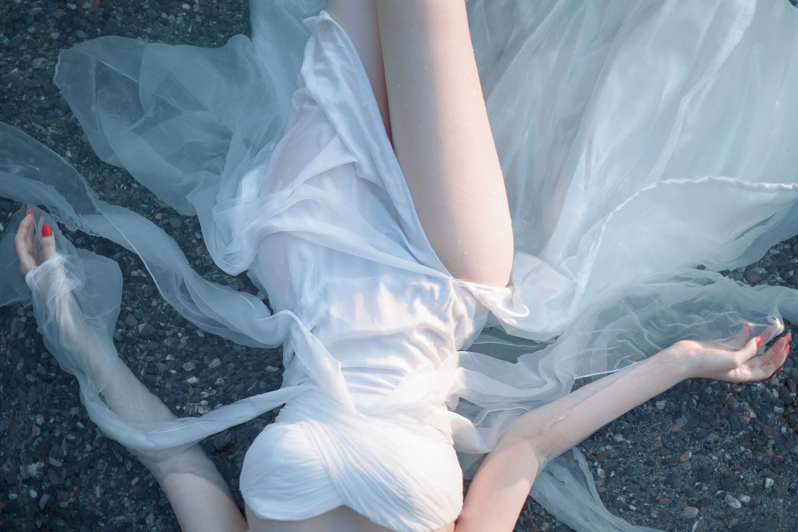 国外美女SayaTheFox – 海滩随拍插图1