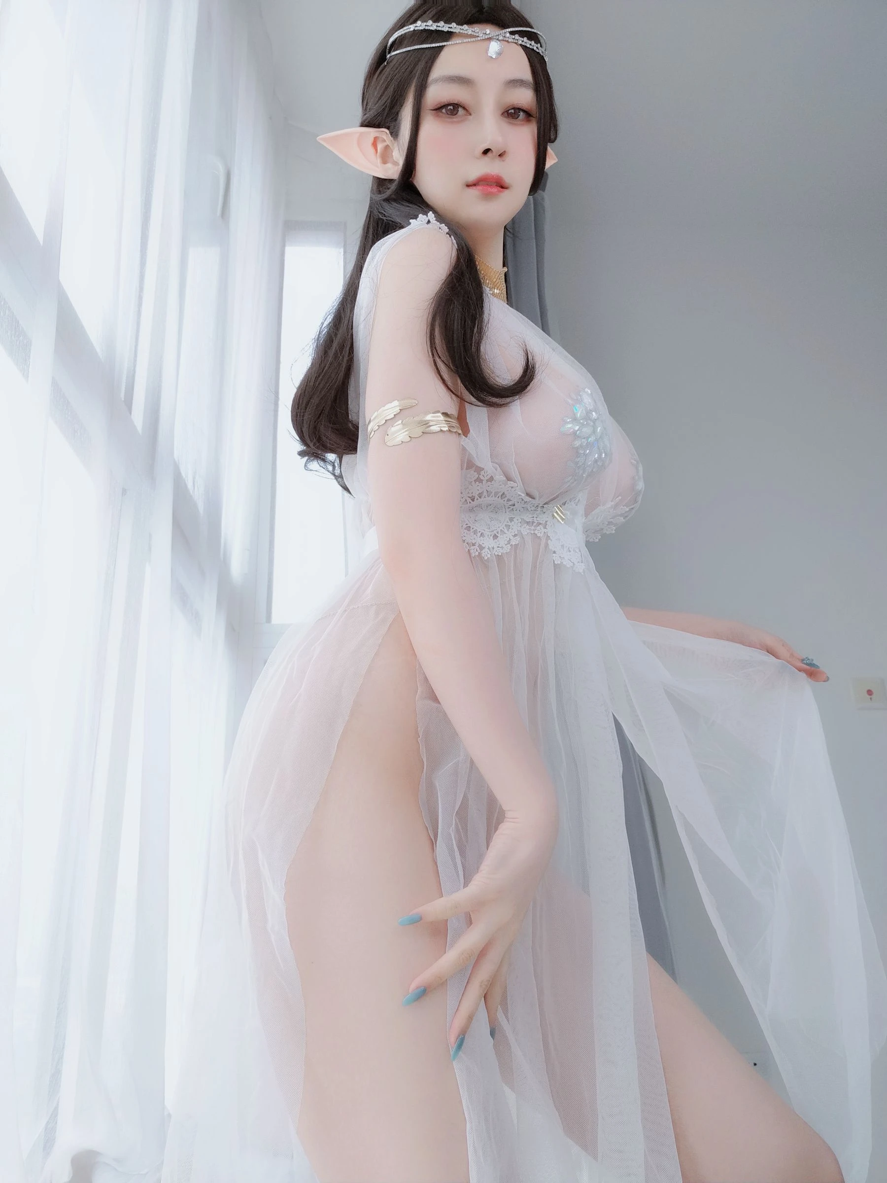 Coser小姐姐白银 – 精灵宝石内衣高清在线免费欣赏–微密图社-微密图社