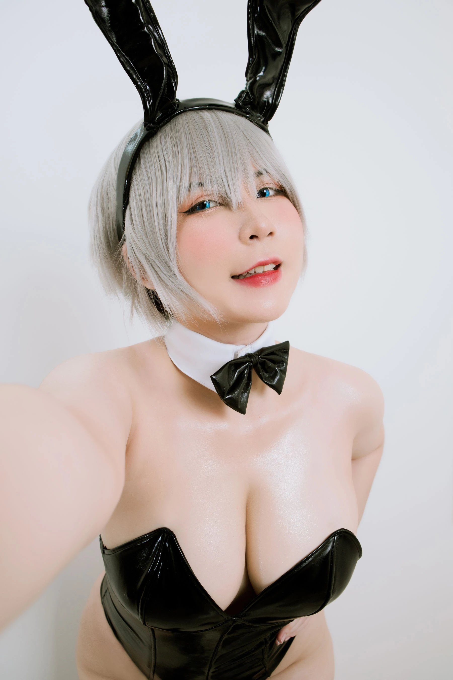 Uy Uy – Uzaki Bunny Suit [24P]插图1