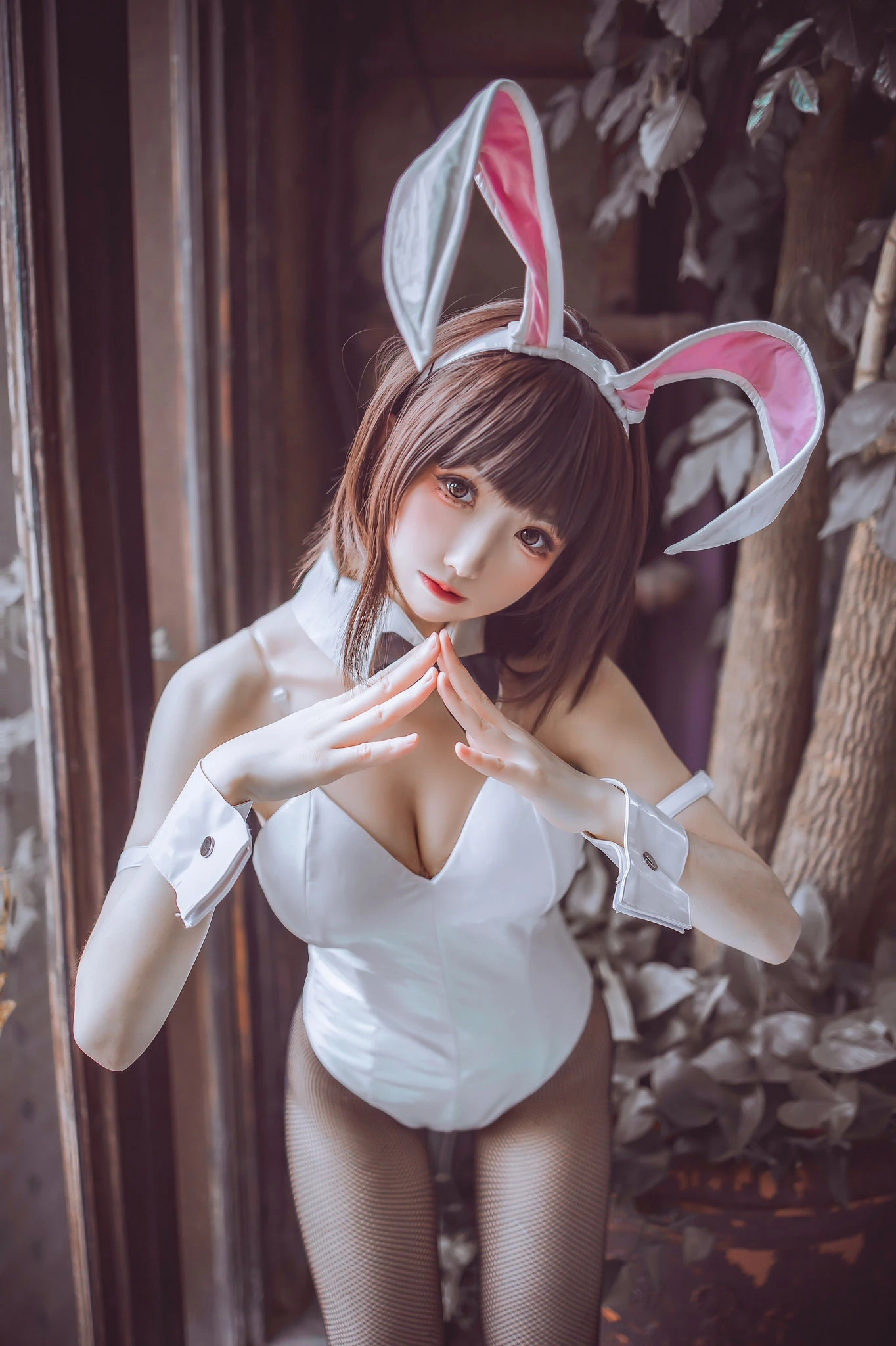 Coser衣衣 – 加藤惠兔女郎插图5