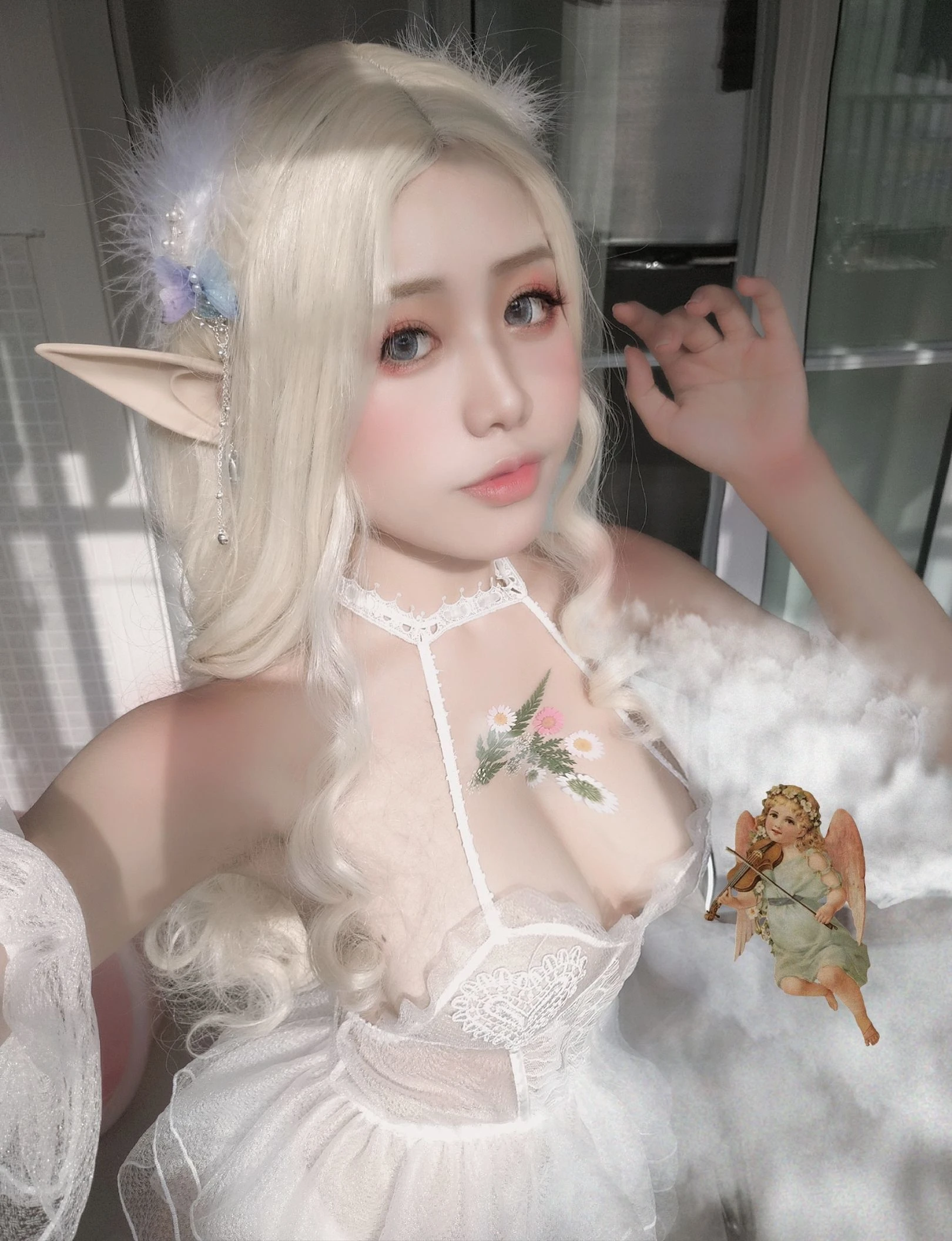 一笑芳香沁写真 少女与花插图6