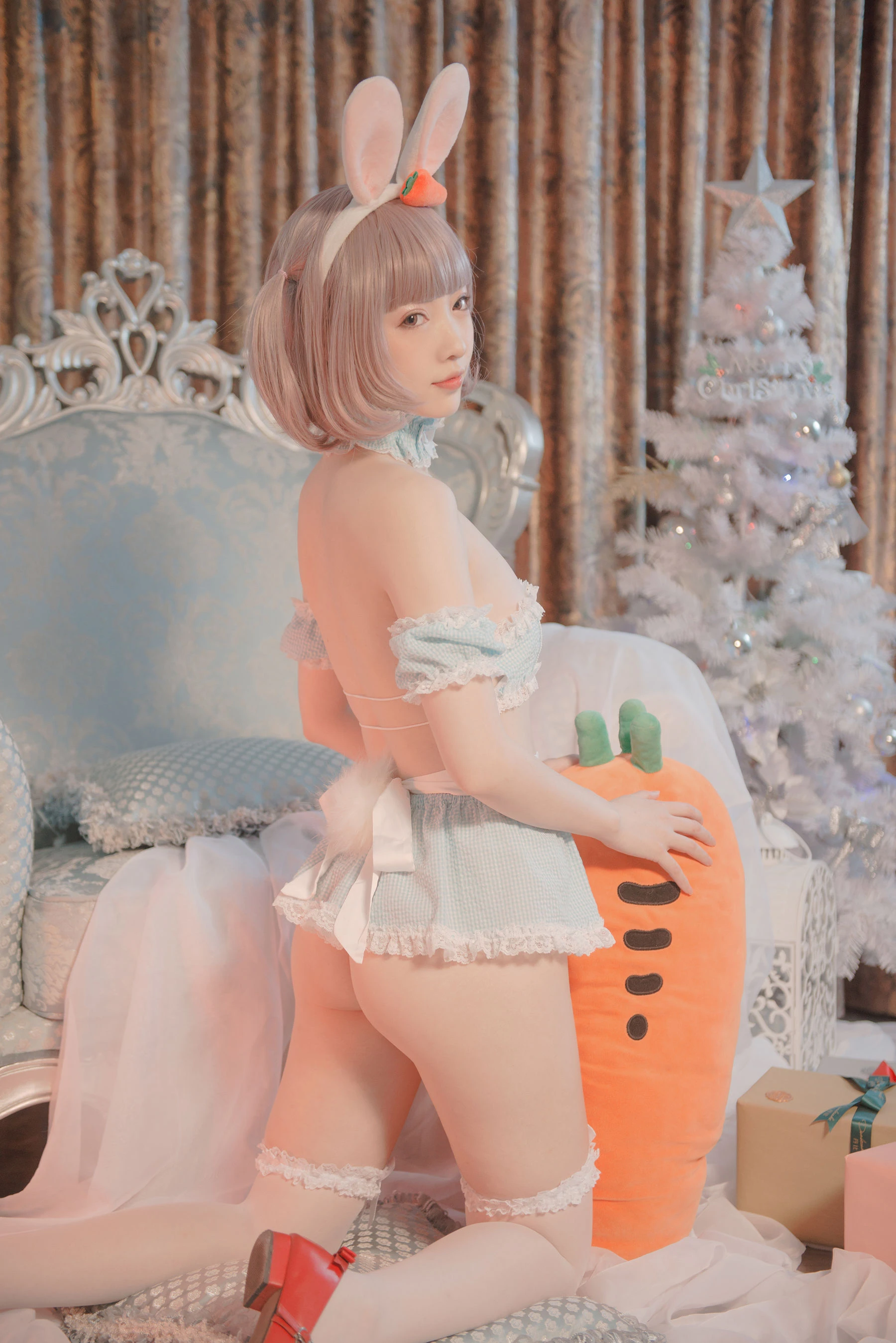 大胸萌妹妖少you1 – 雪兔插图2