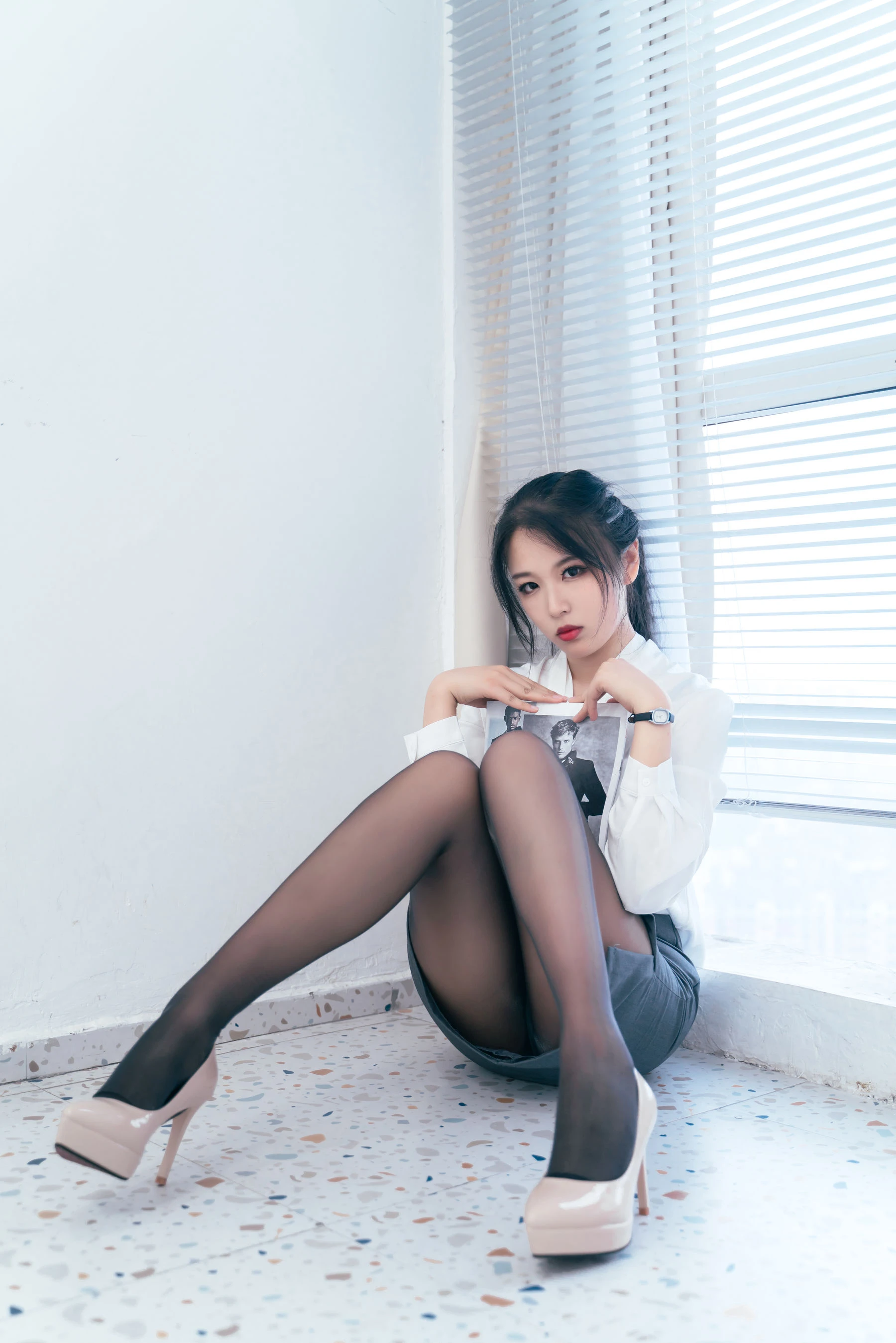 轩萧学姐 – OL私袜诱惑 [34P]插图5