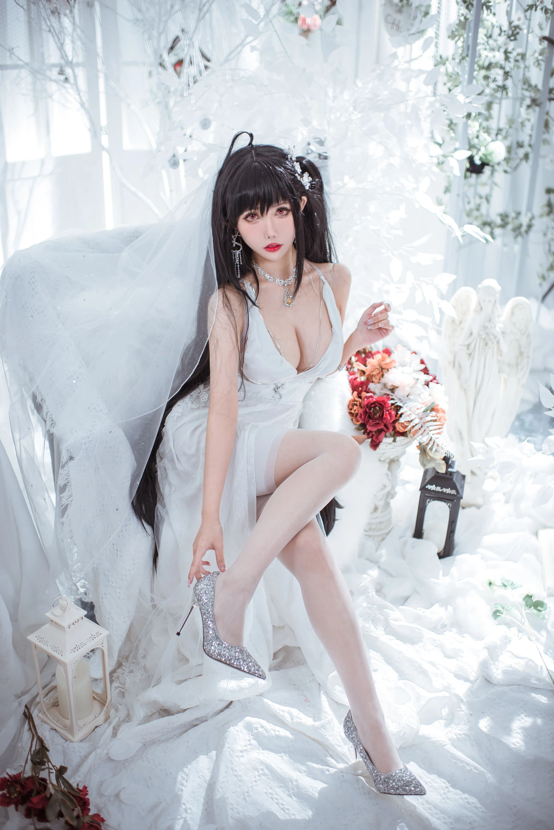 仙女月 – 大凤纯白婚纱插图1