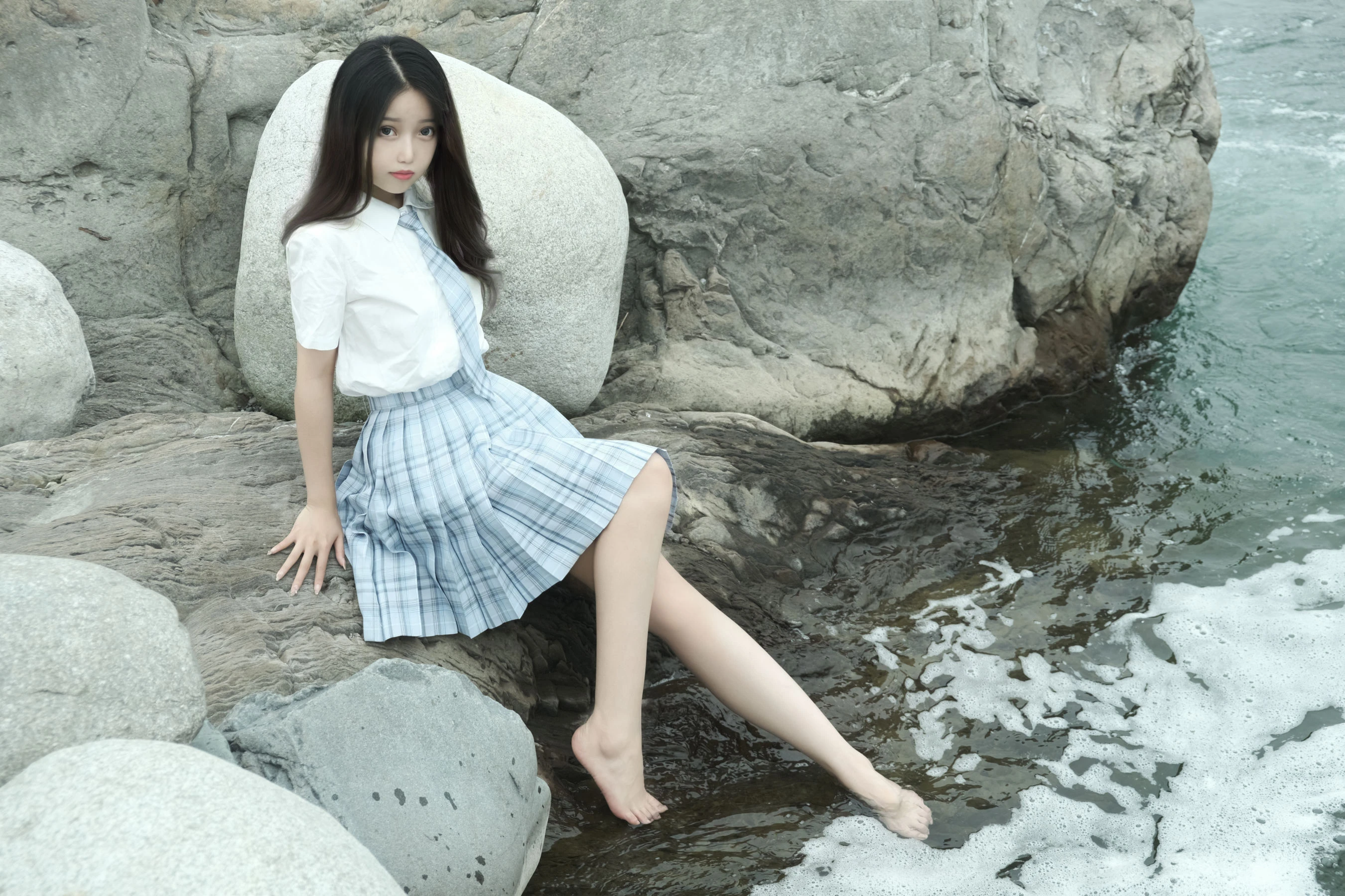eloise软软 – 河边JK高清在线免费欣赏–微密图社-微密图社
