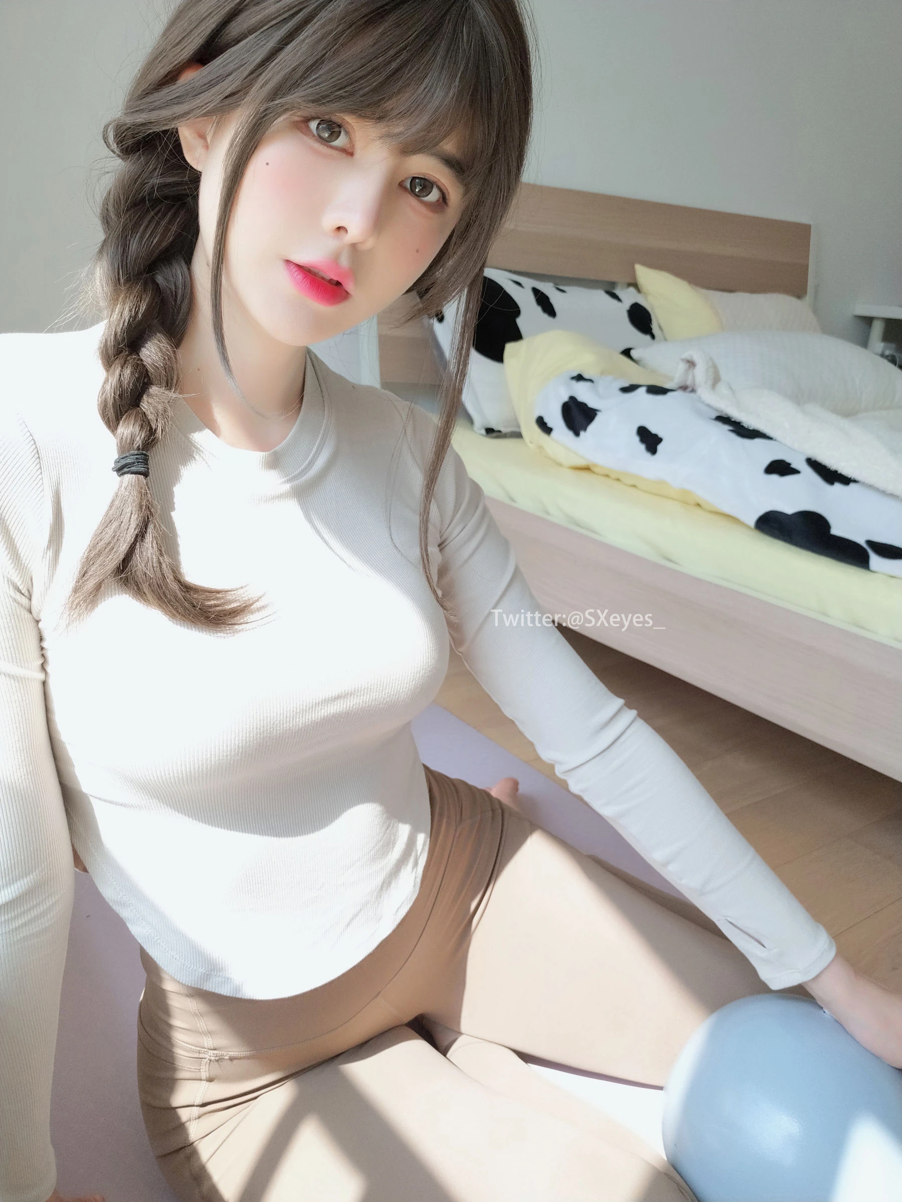 萌妹子眼酱大魔王w – 瑜伽服插图3
