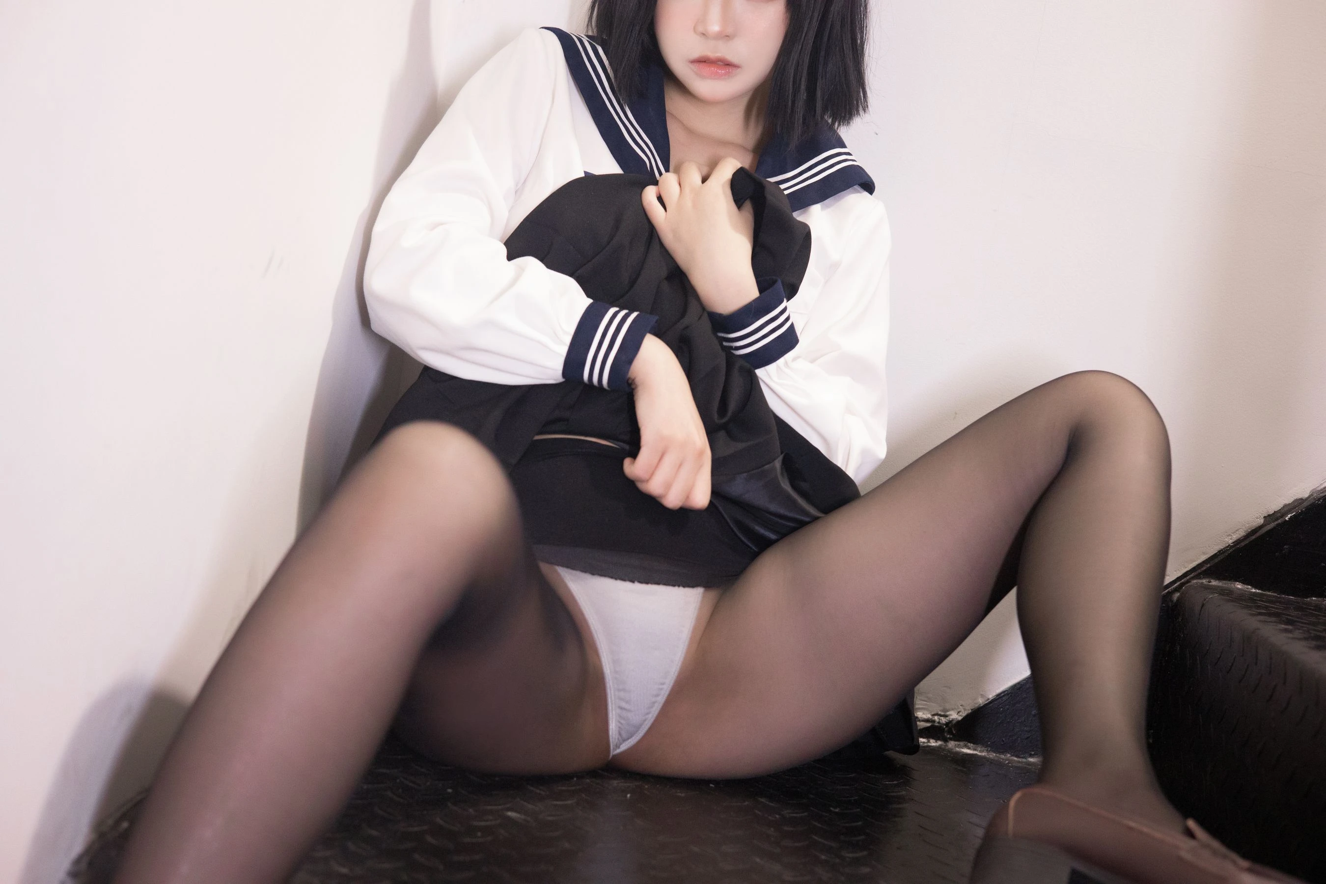 疯猫ss – 制服少女插图4