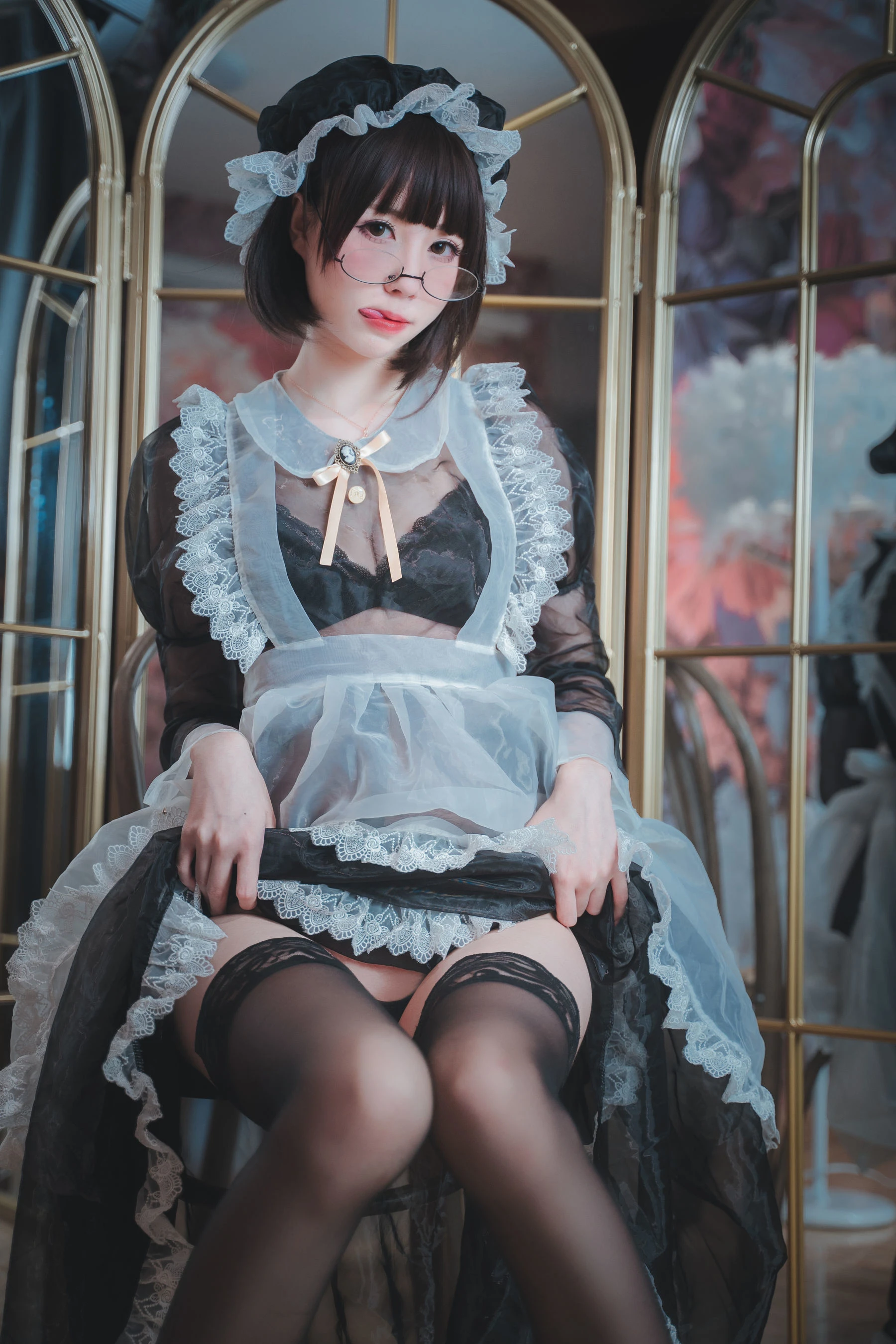 西园寺南歌 – 透明女仆插图1