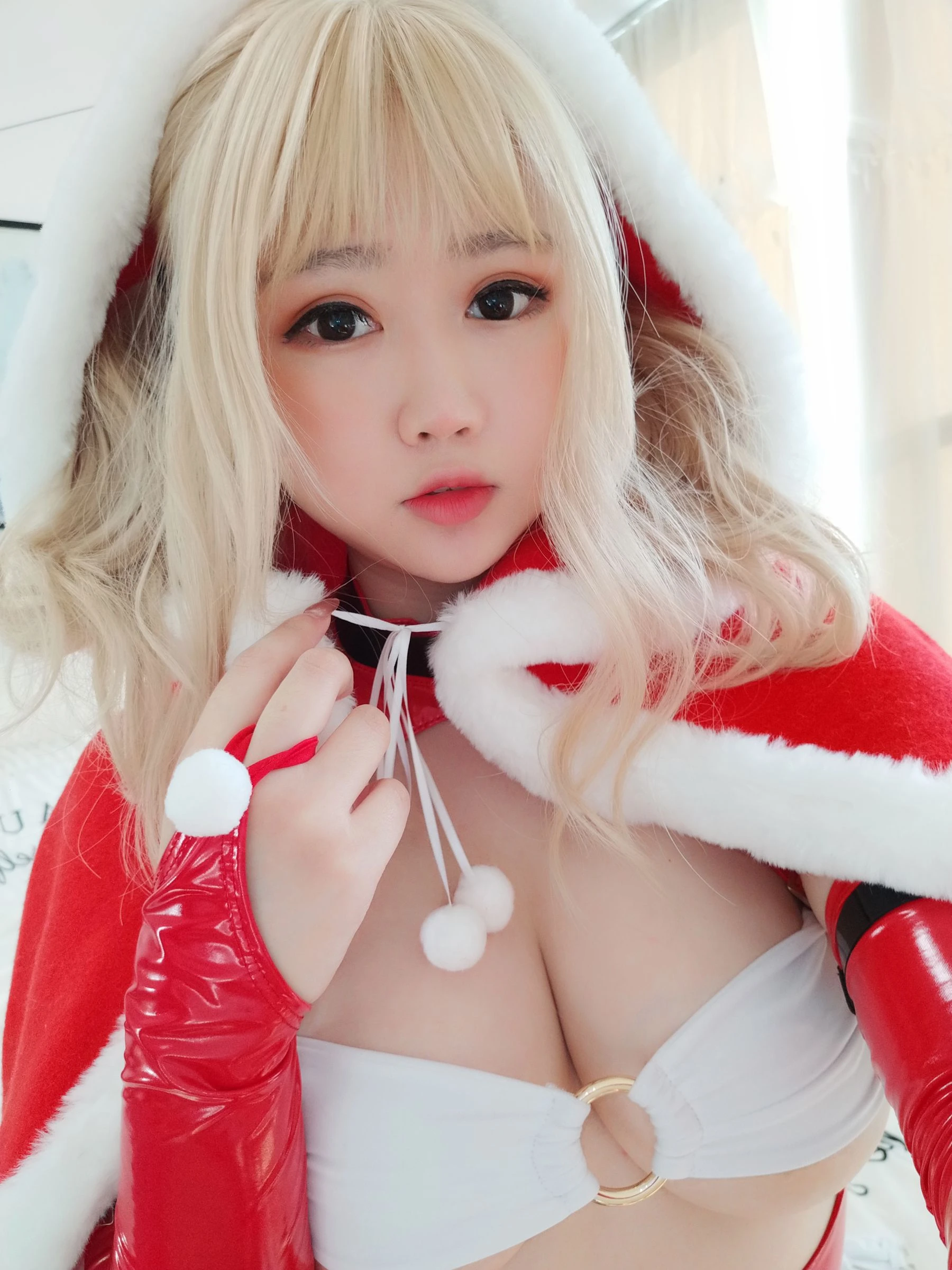 蜜桃少女是依酱呀 雪夜锦礼插图6