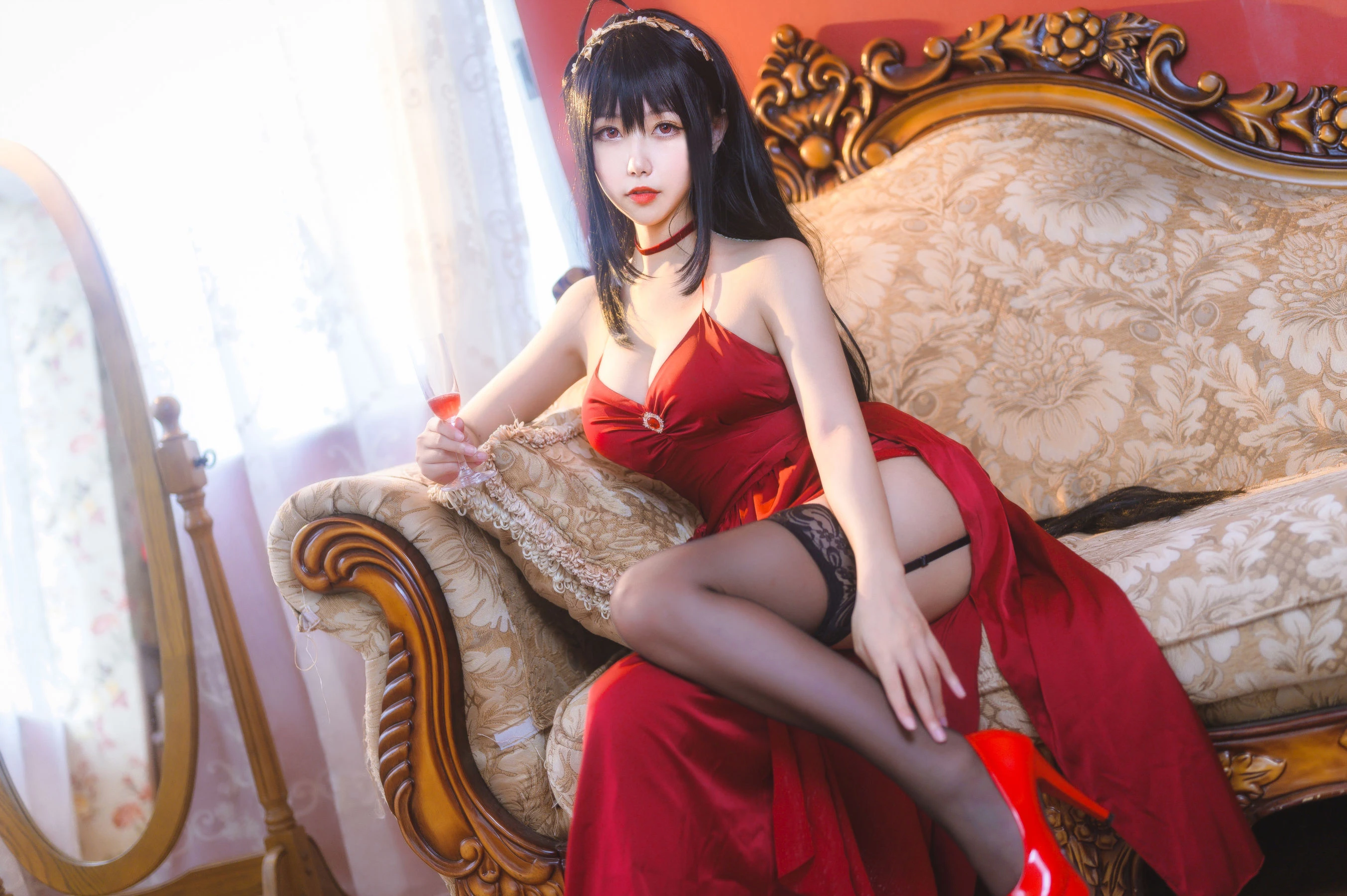 微博妹子Momoko葵葵 – 大凤之礼服插图1