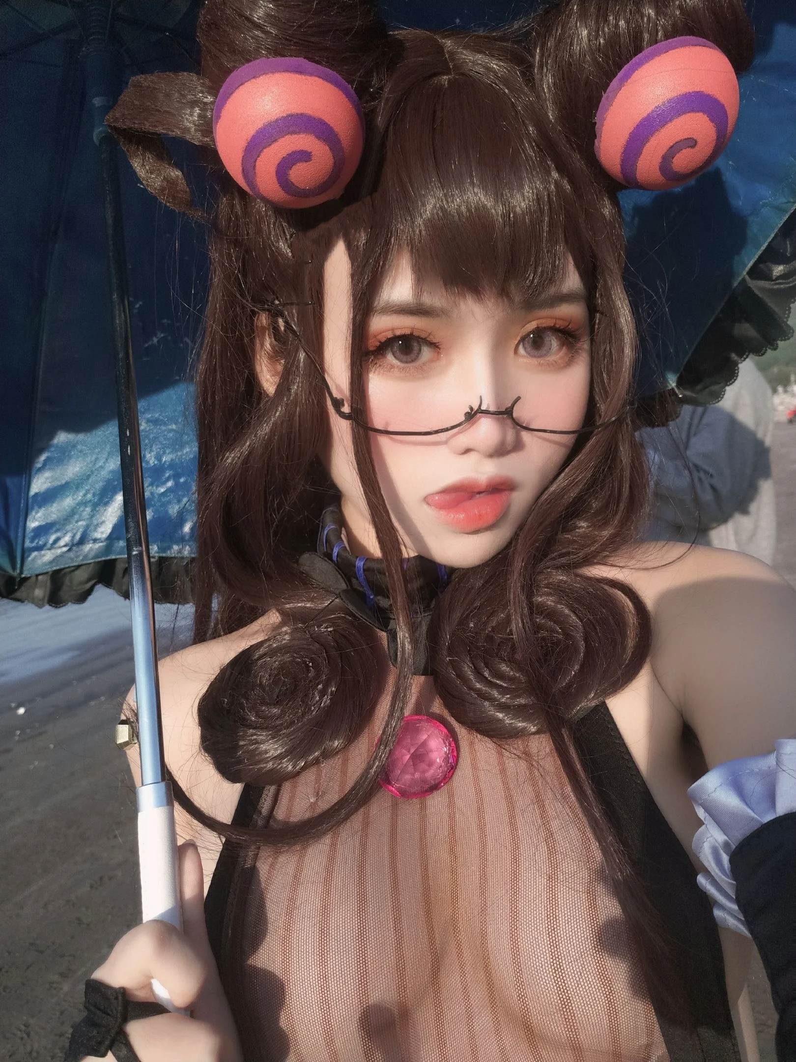 一笑芳香沁写真 – 紫式部插图5