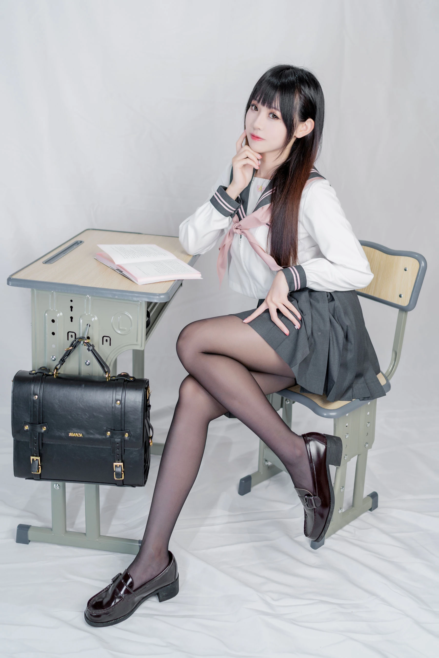 miko酱ww – 放学后 [26P]插图4