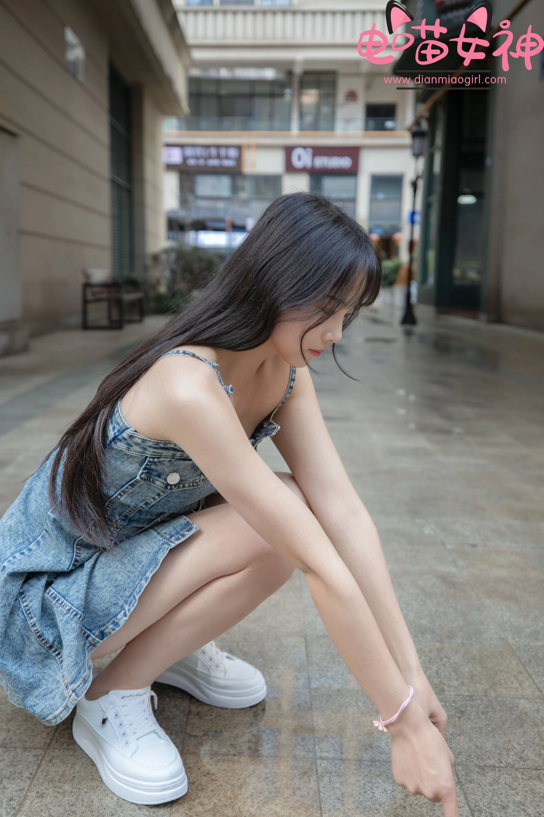 电喵女神 – 灵唯 稚嫩小白鞋插图1
