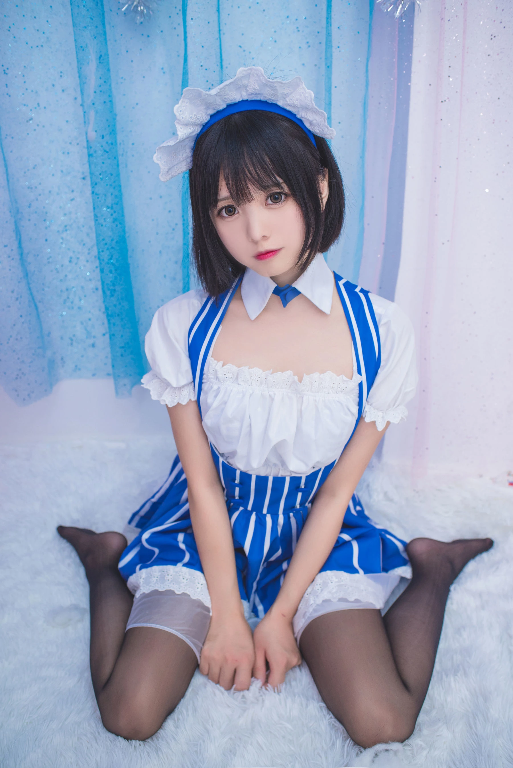 白金Saki – 女仆插图6