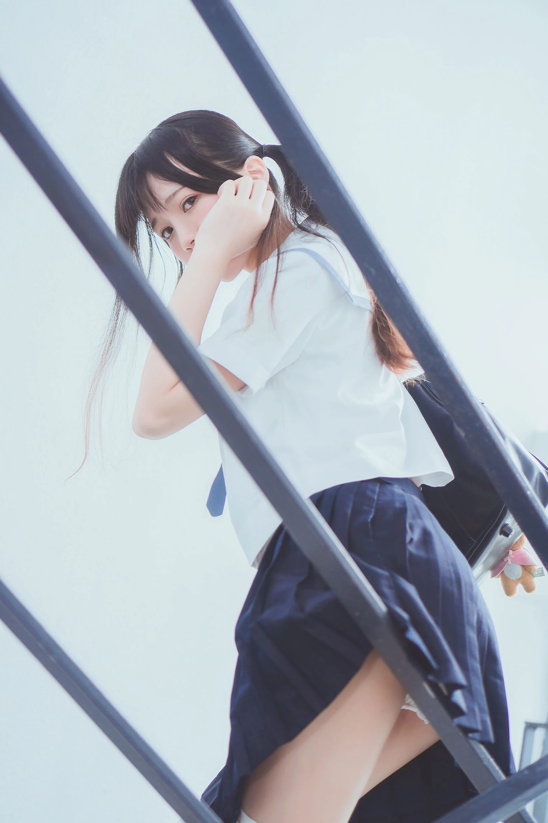桜桃喵《蓝白水手服》插图5