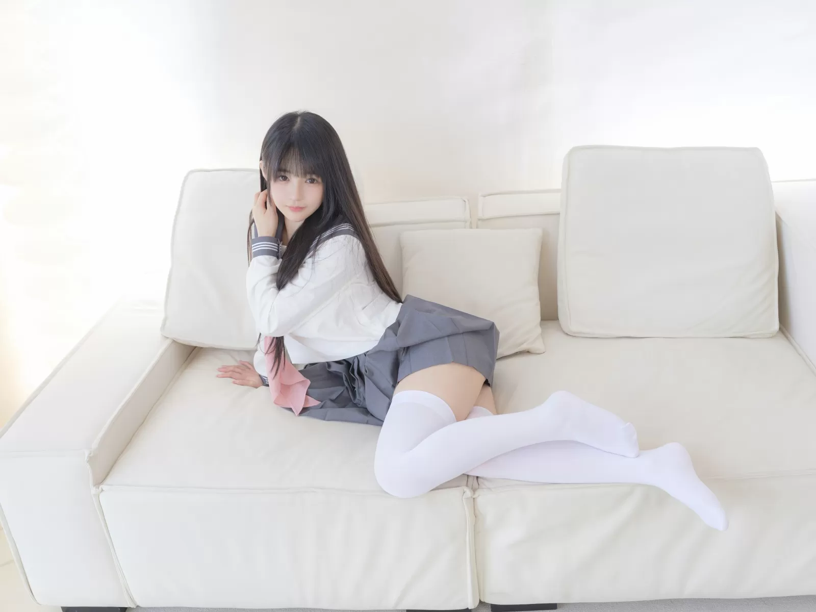 桜井宁宁 – 双马尾白丝JK [85P]插图2